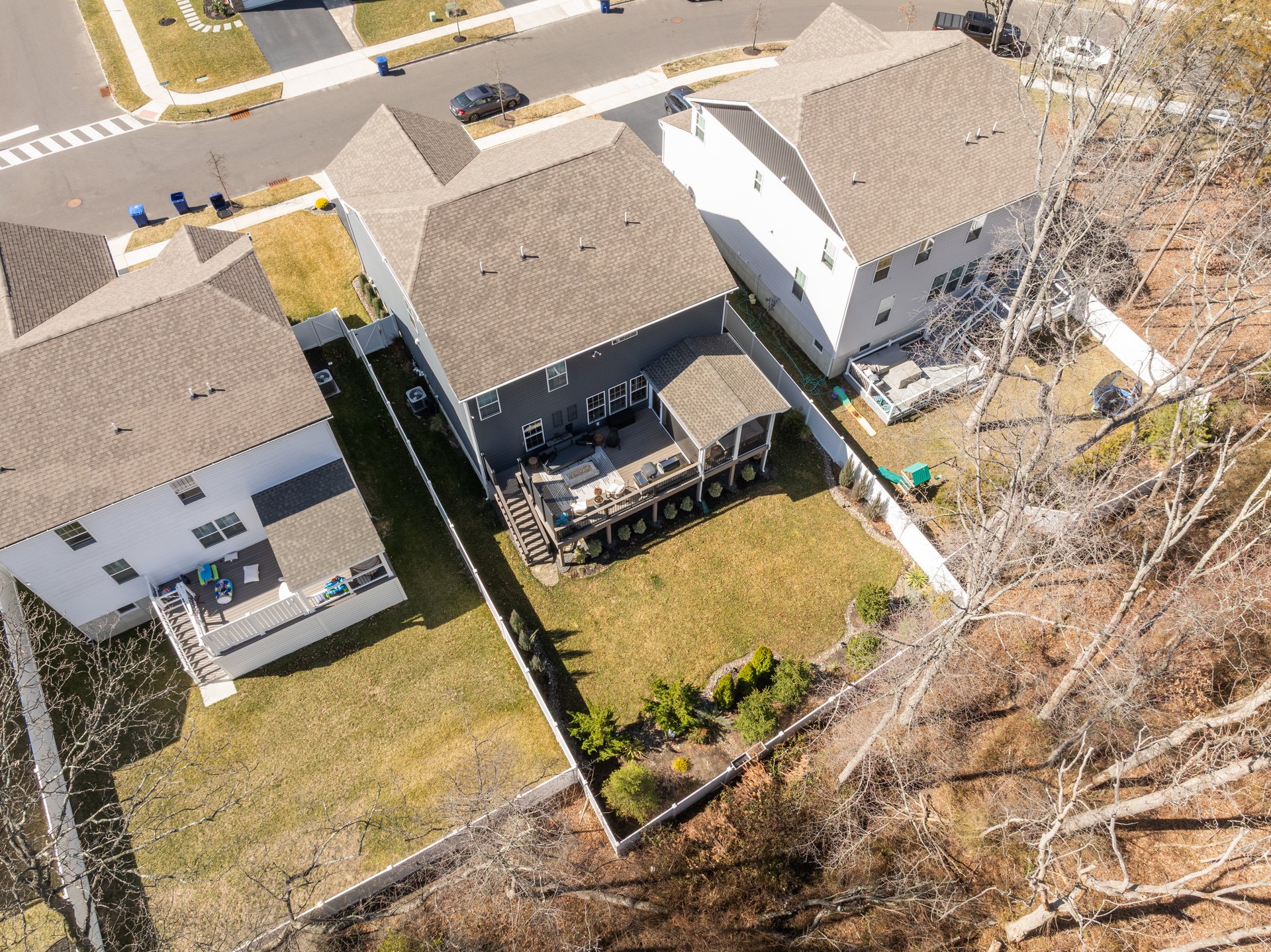 87 Westmont Dr