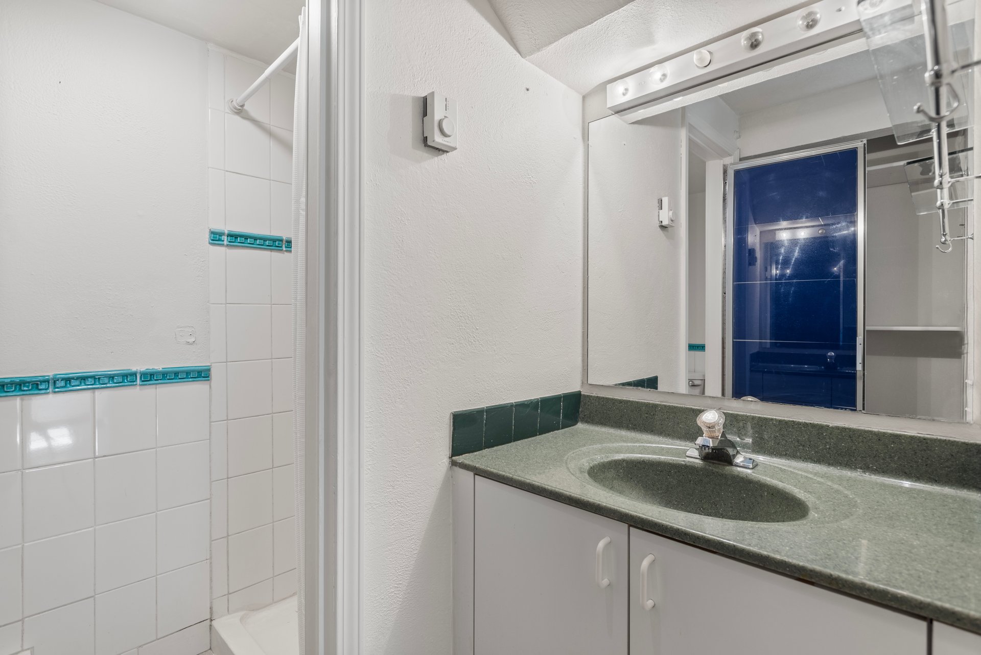 Bright Aspen Townhome: Steps from Culture, Slopes & Transit