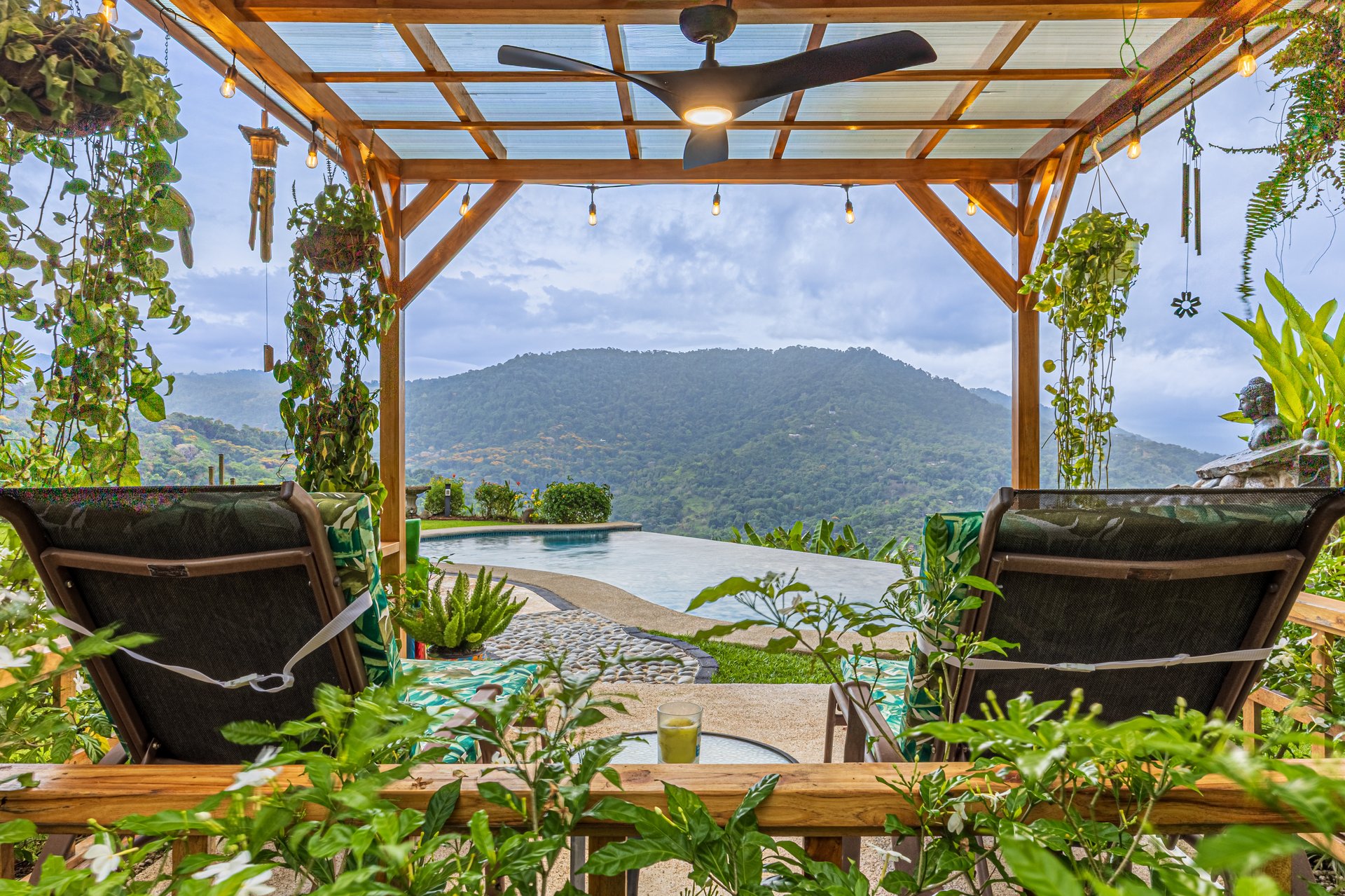 Luxury Ocean View Home with Infinity Pool in Hills of Portalon – Move-In Ready