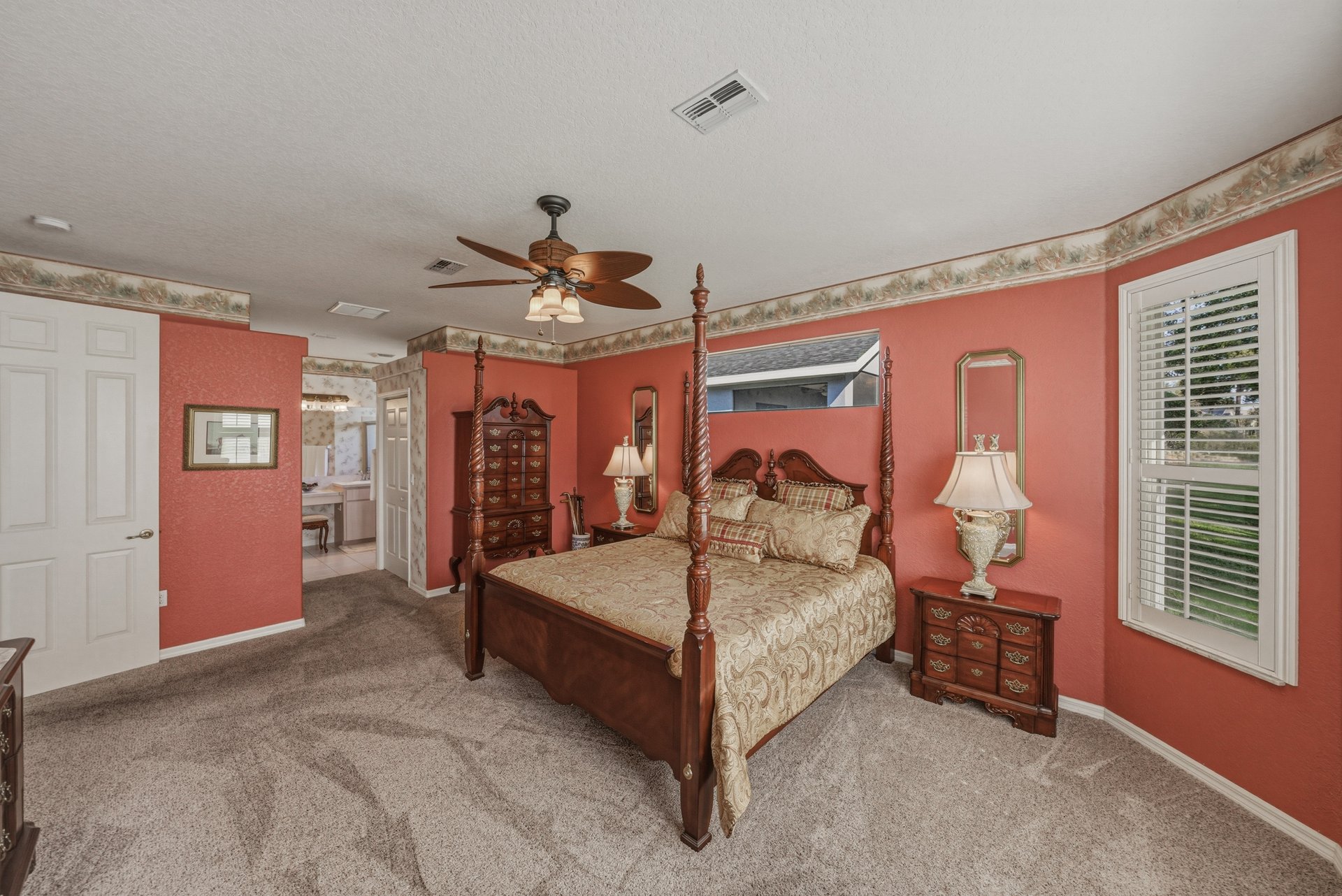 12410 WOODLANDS CIR