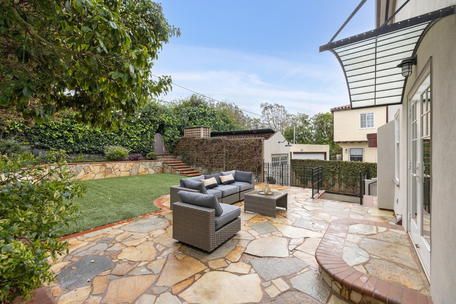 1435 Portola Drive