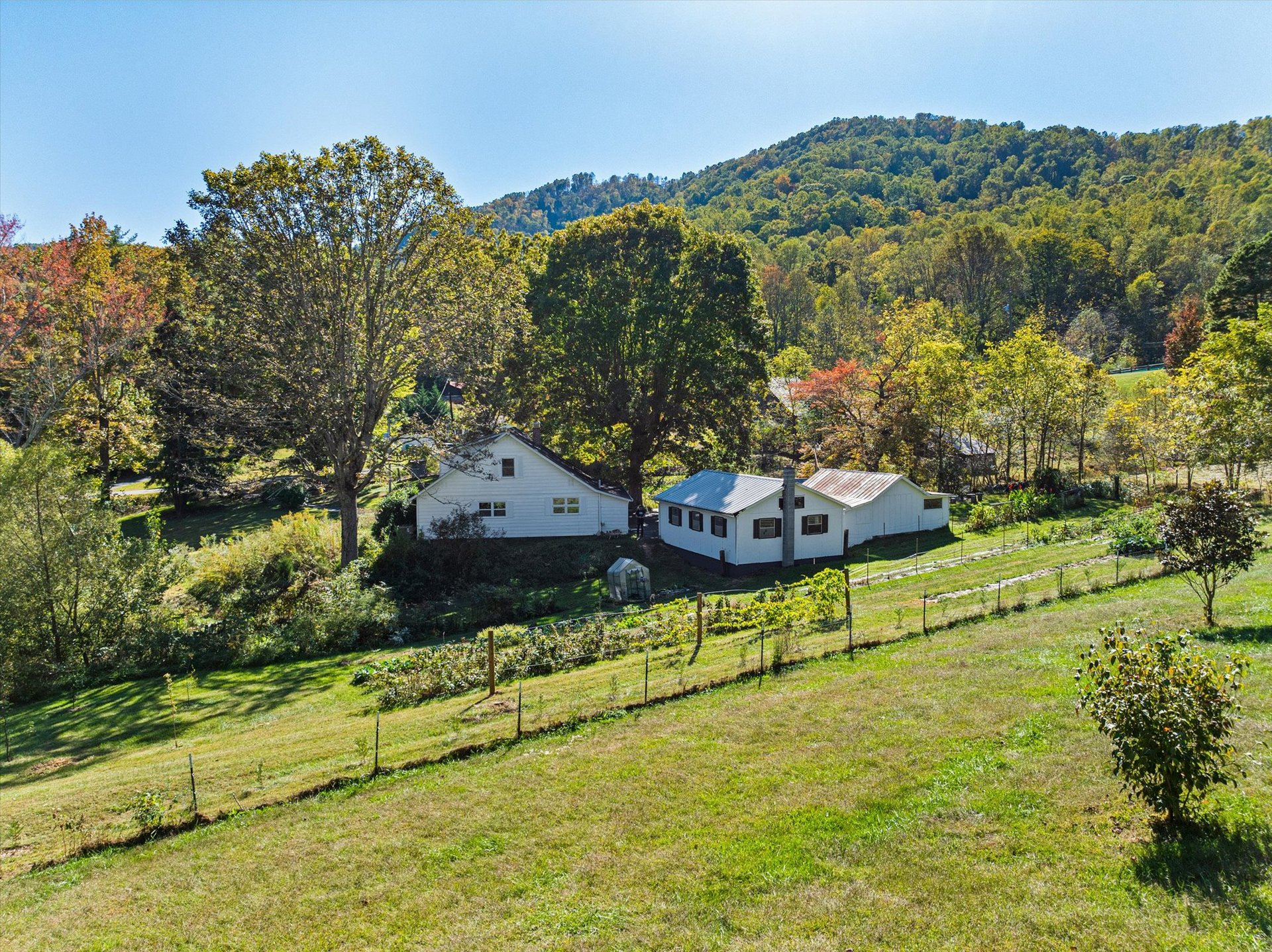 260 Bee Ridge Road