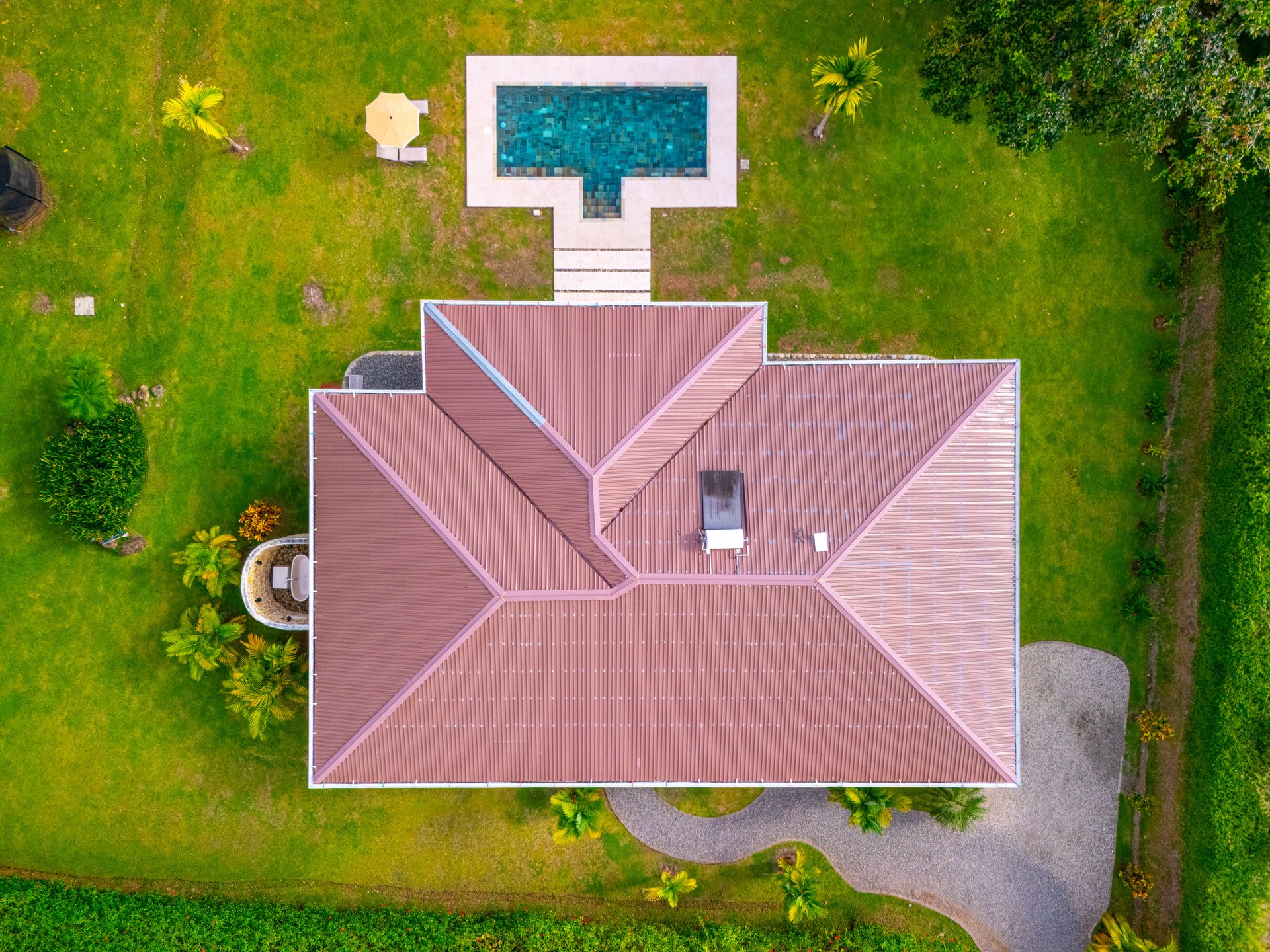 Modern Tropical Retreat - Private Oasis in Ojochal