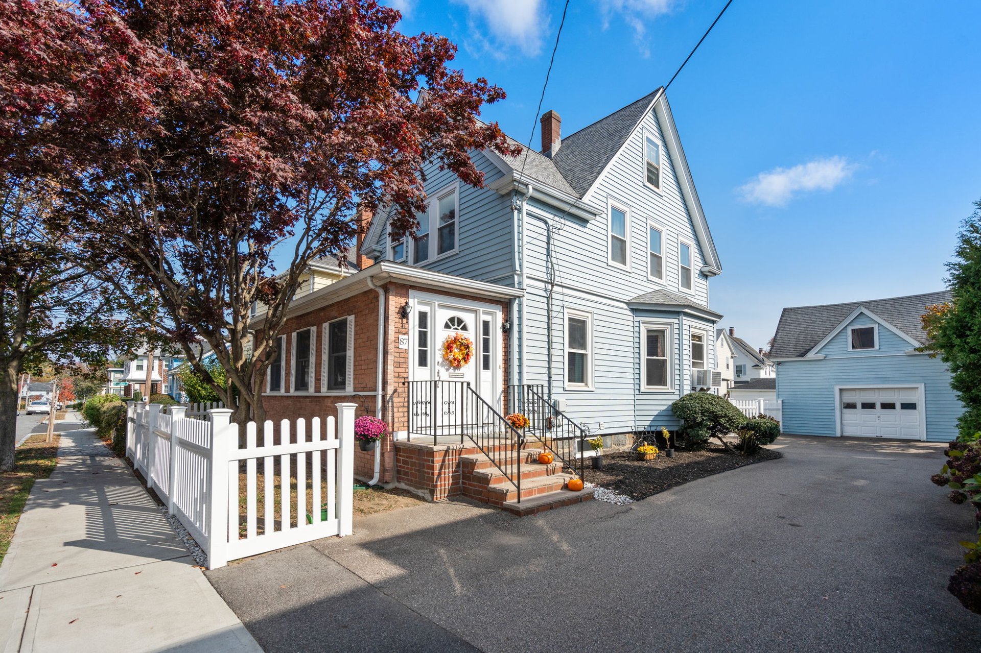 87 Waterston Ave