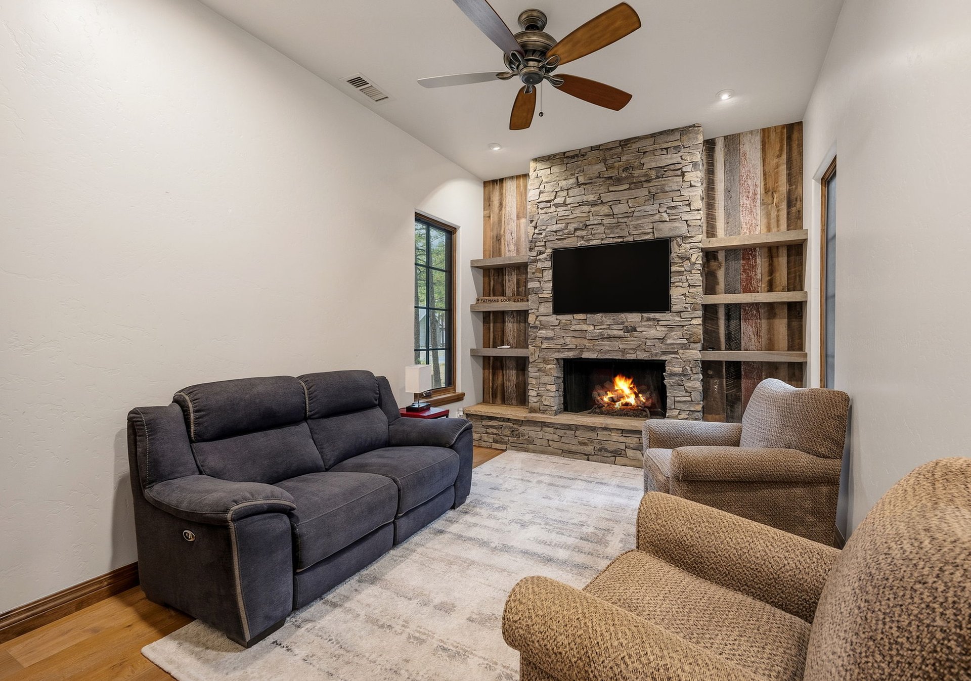 4219 Griffiths Spring