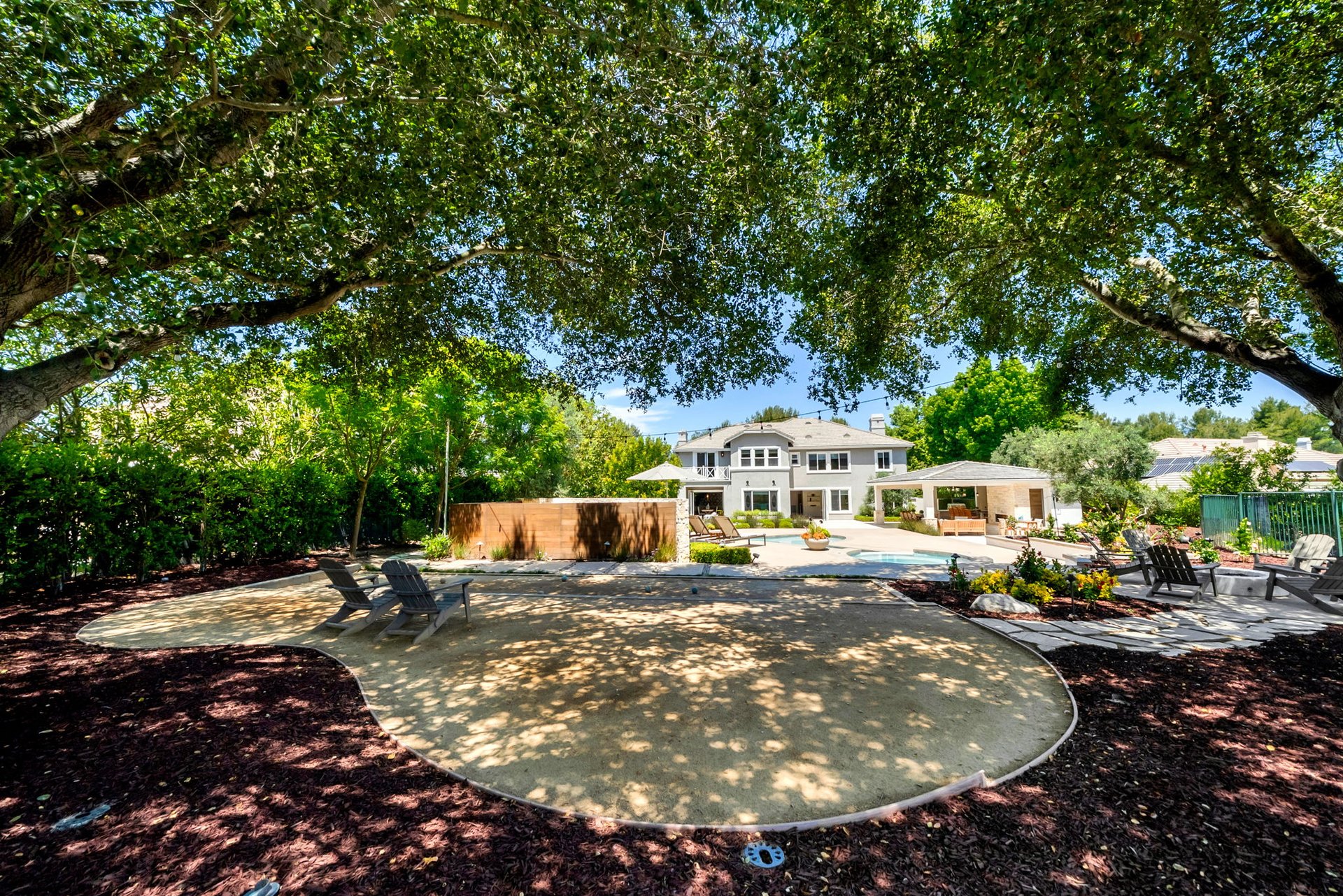 106 Panorama
