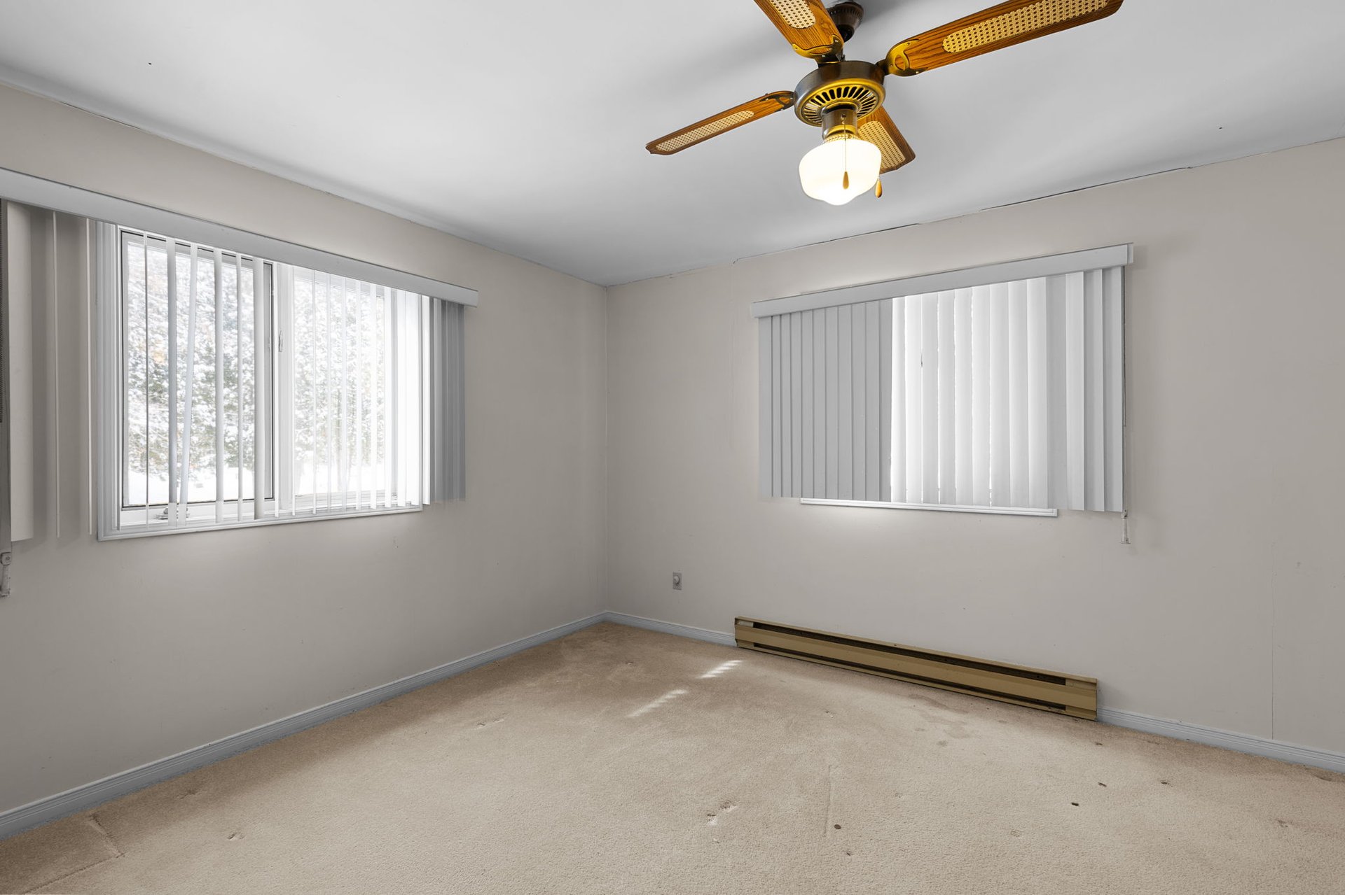 8511 Small Lane, Loretto