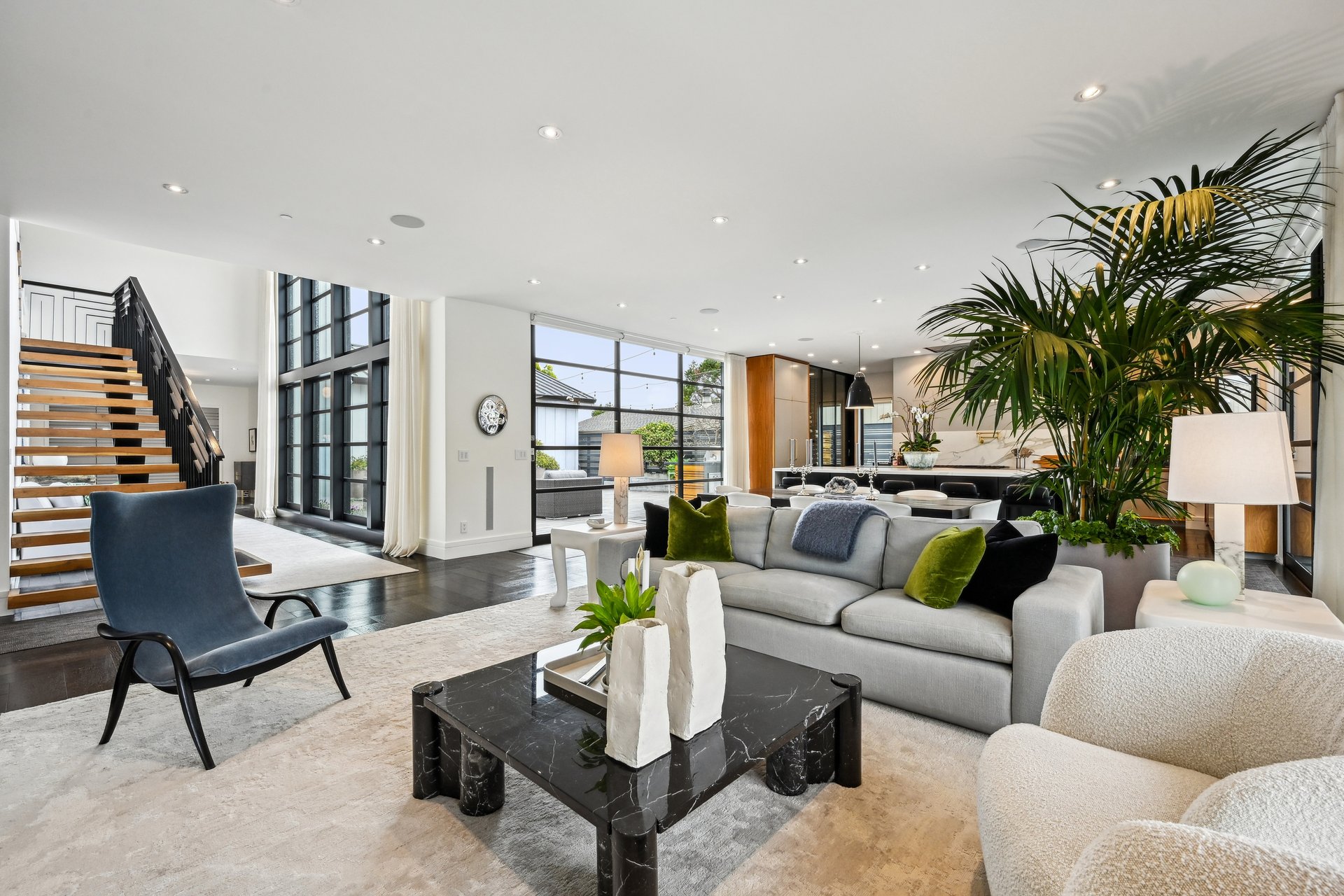 A Waterfront Masterpiece of Modern Luxury- Represented Seller