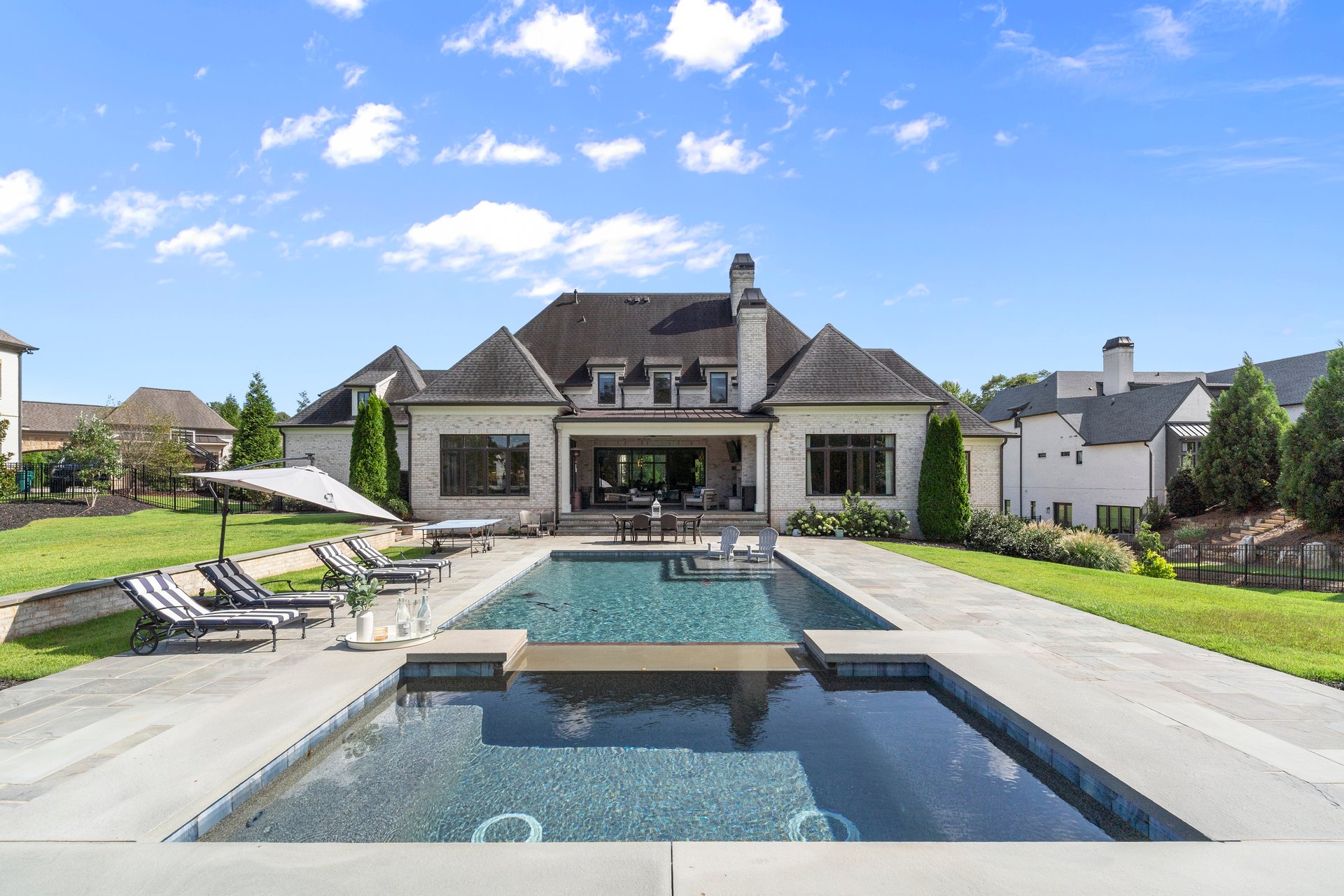  10160 Cedar Ridge Drive