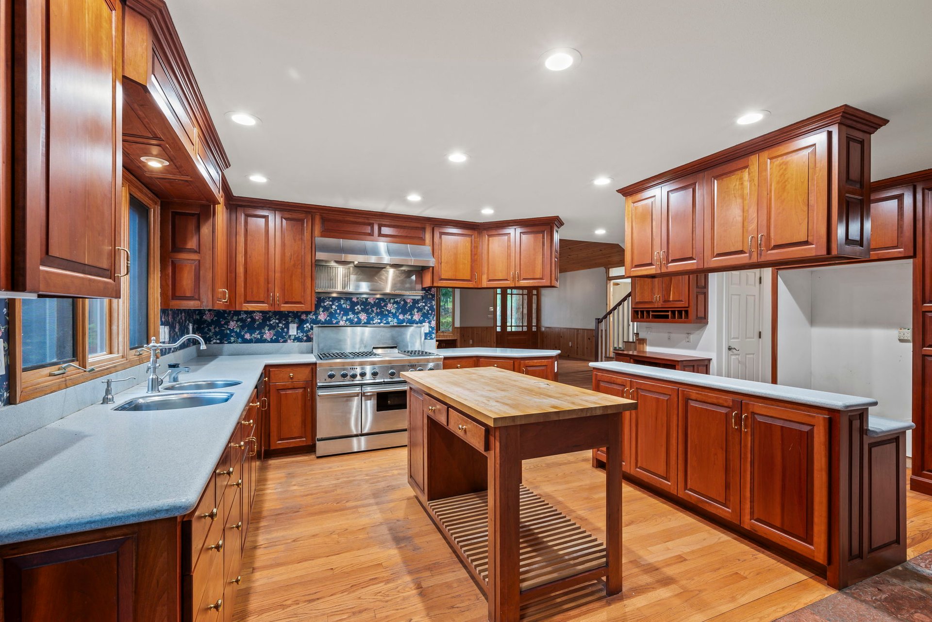 7481 Slug Gulch Rd