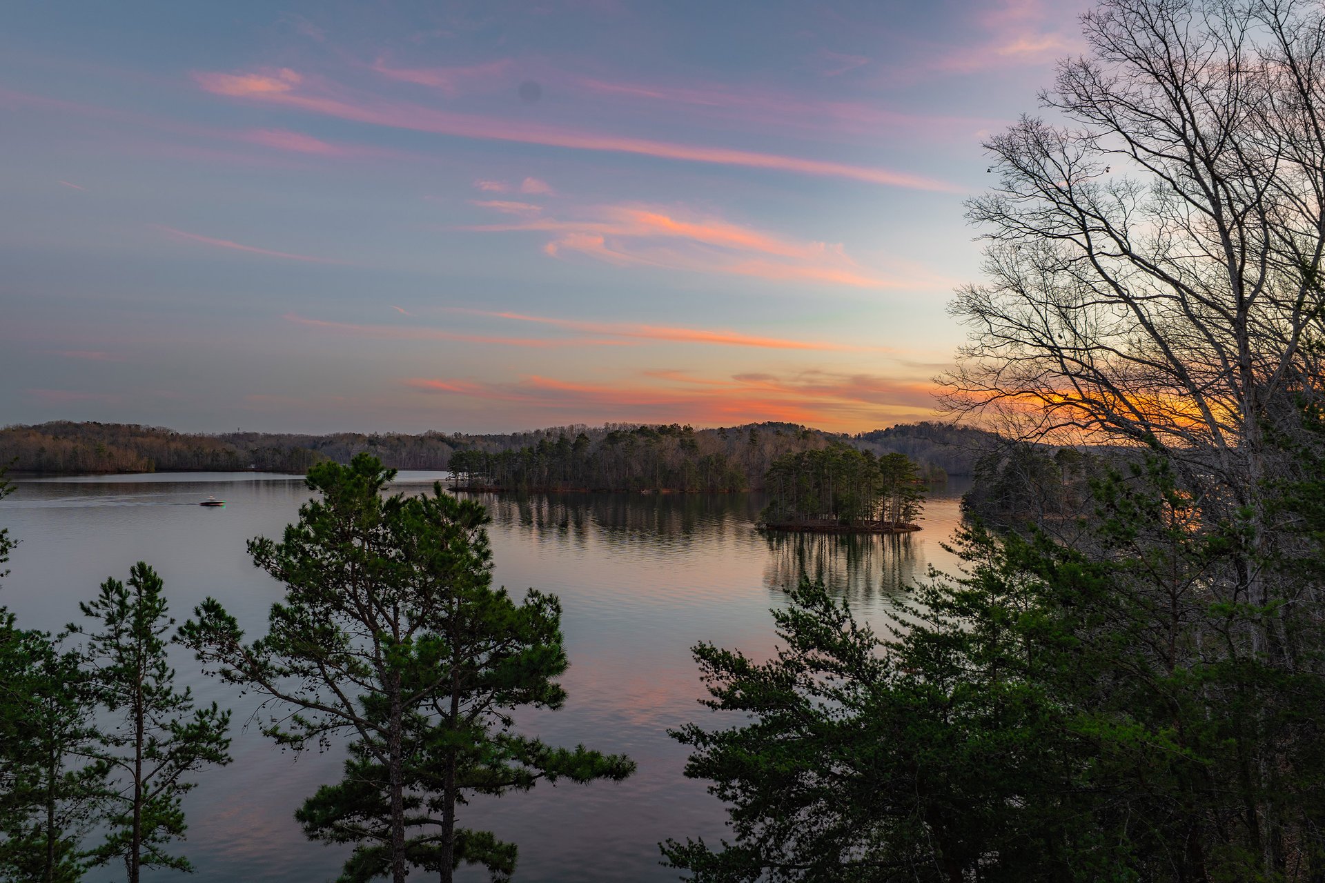 3406 Thunder Point
