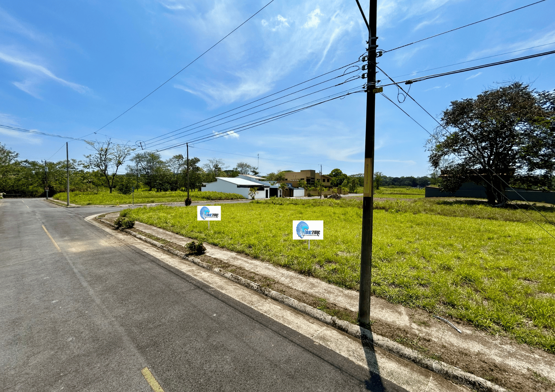 Lots in Quepos - Only 10 Minutes the Marina Pez Vela