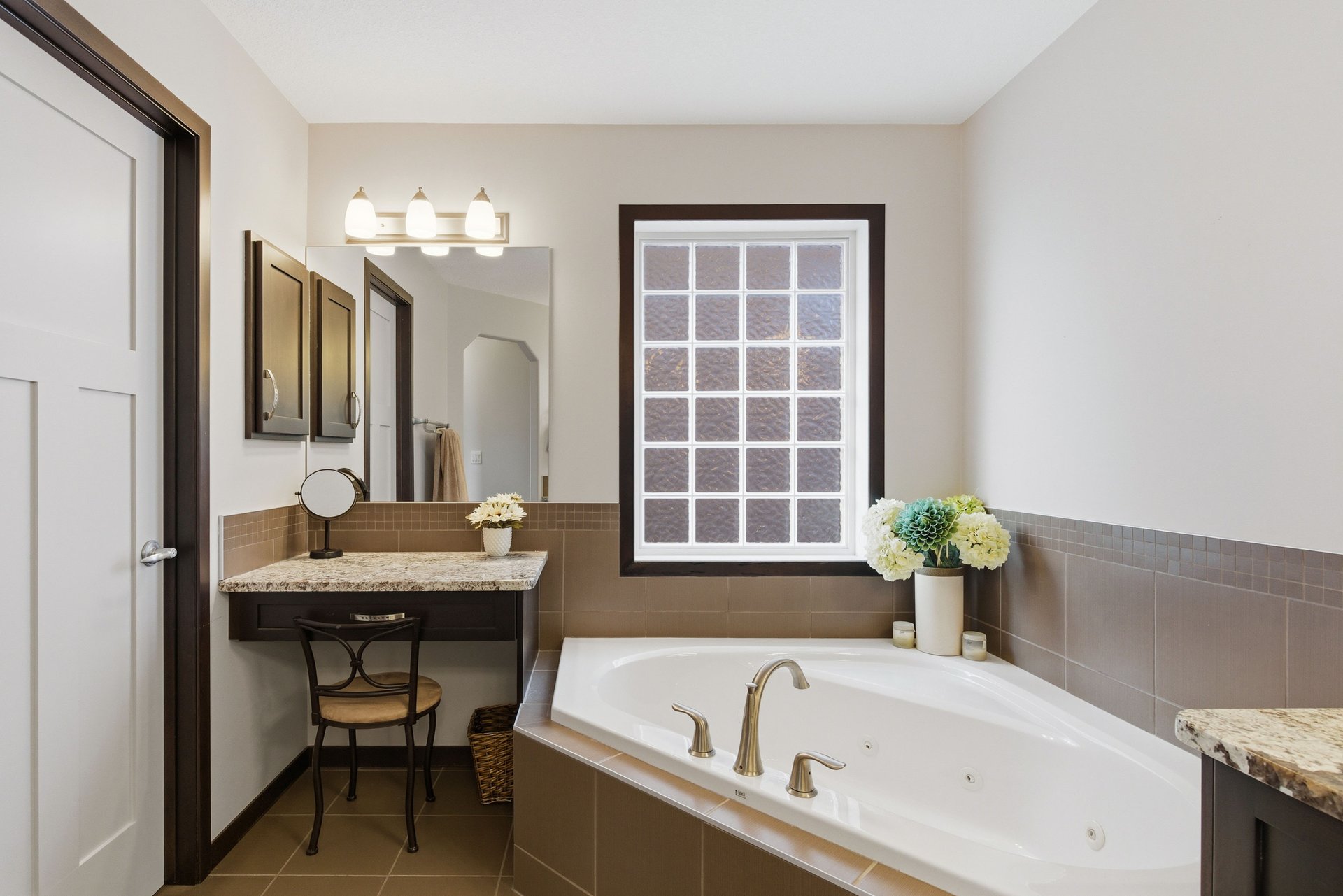 71 Panatella View NW