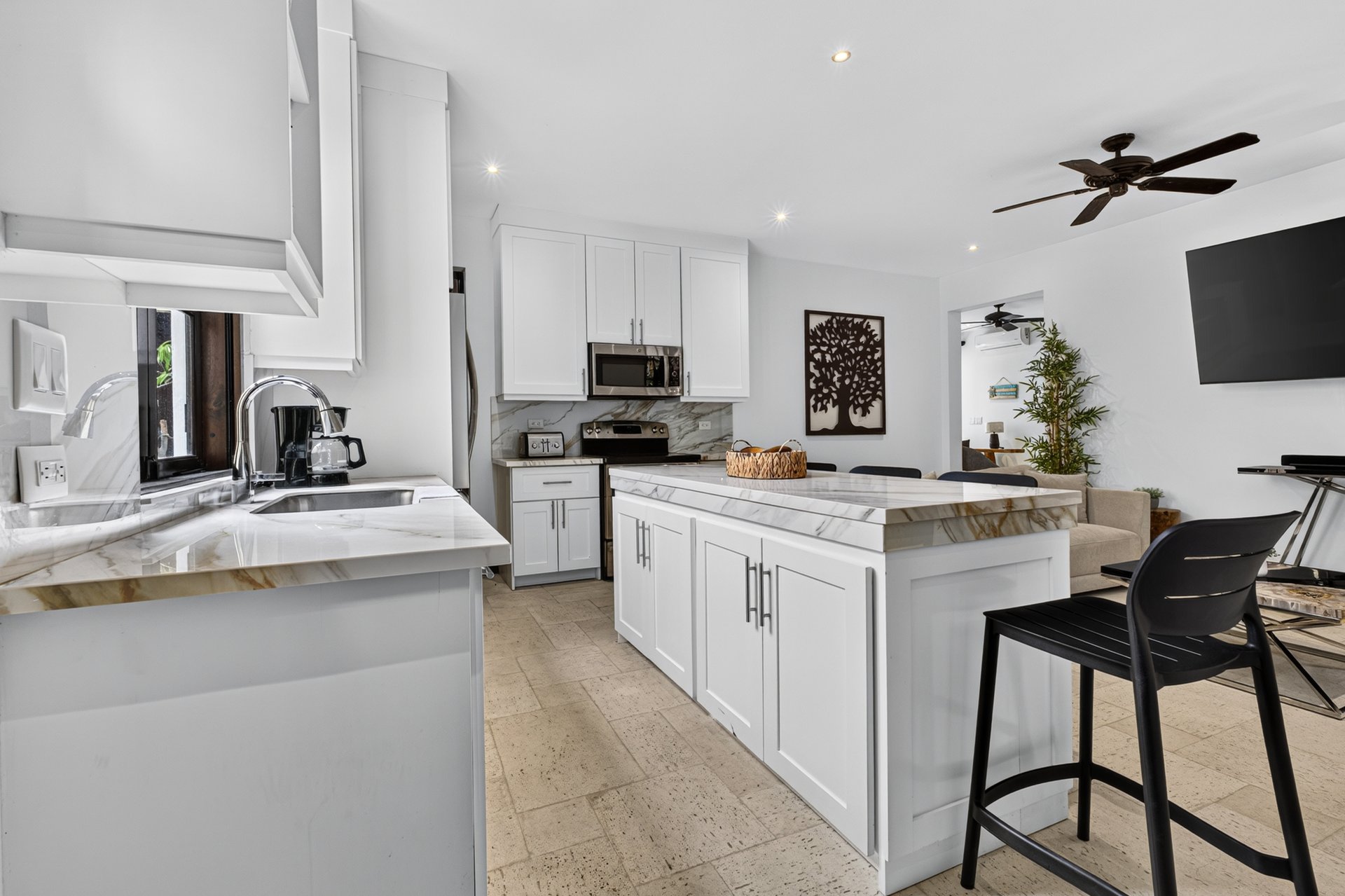 16 Avenida La Antigua | Renovated Turn- Key Living in the Heart of Las Catalinas