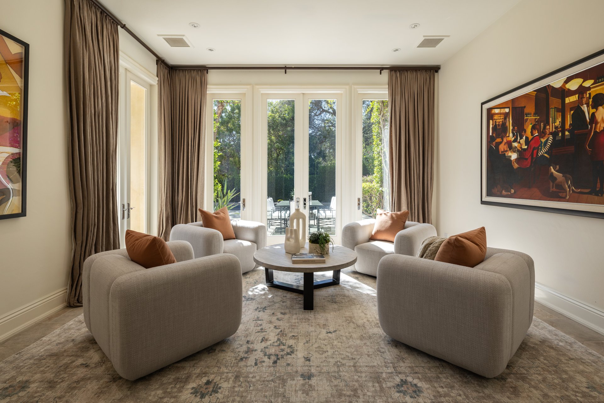 1672 Waynecrest Dr, Beverly Hills