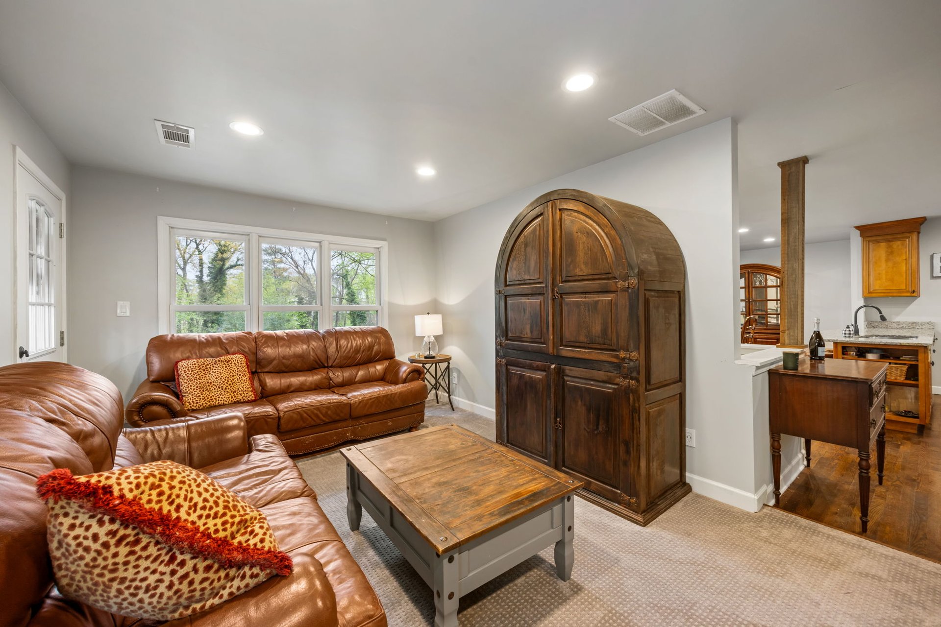 2341 Elmwood Circle SE, Atlanta, GA 30339