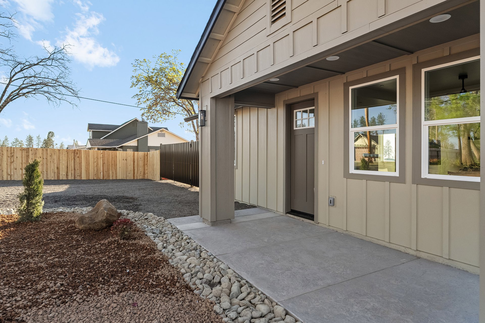 5709 Woodglen Drive