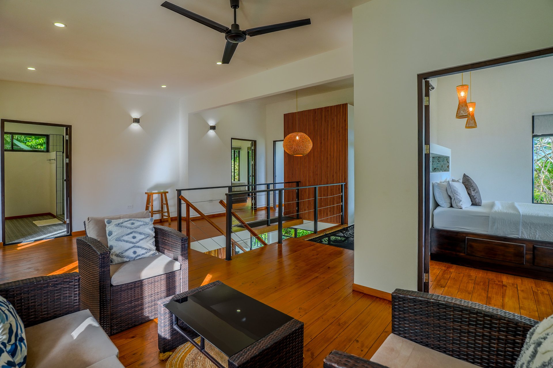 Casa La Roca, Whale's Tail 3 Bedroom Home In Uvita!