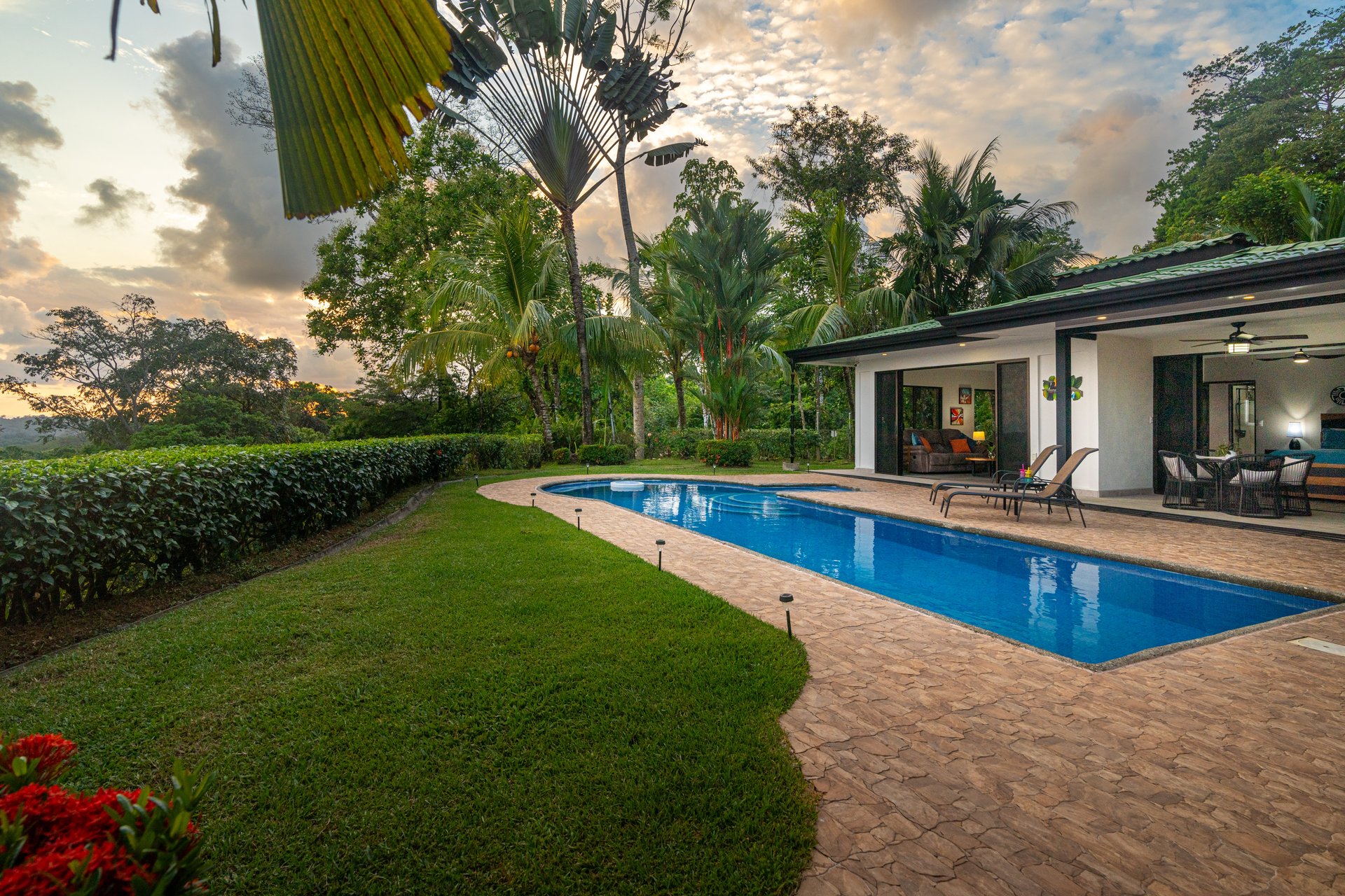 Breathtaking Ocean Sunset Views at Casa Iona, Ojochal