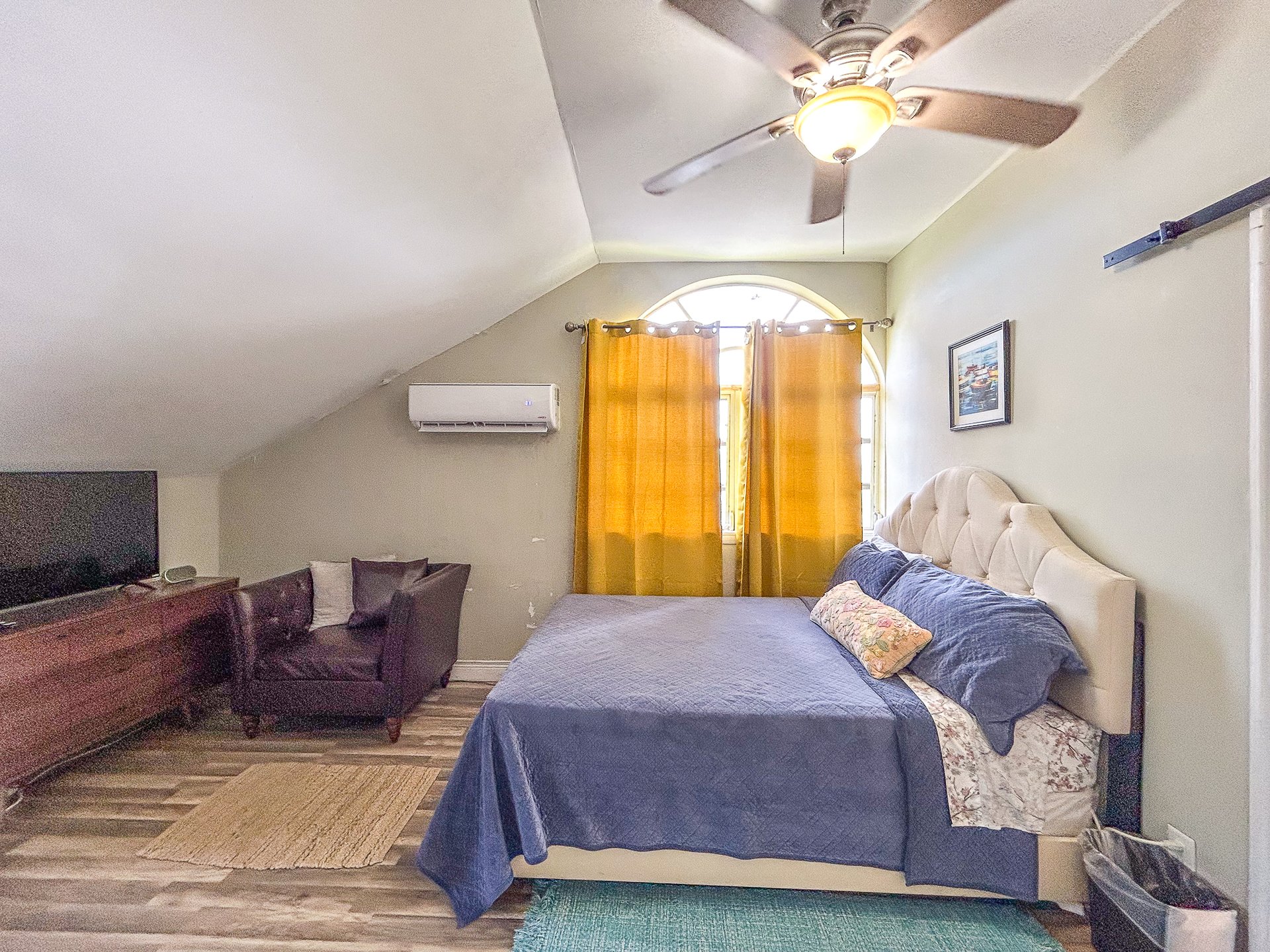 St.Albans Drive Loft