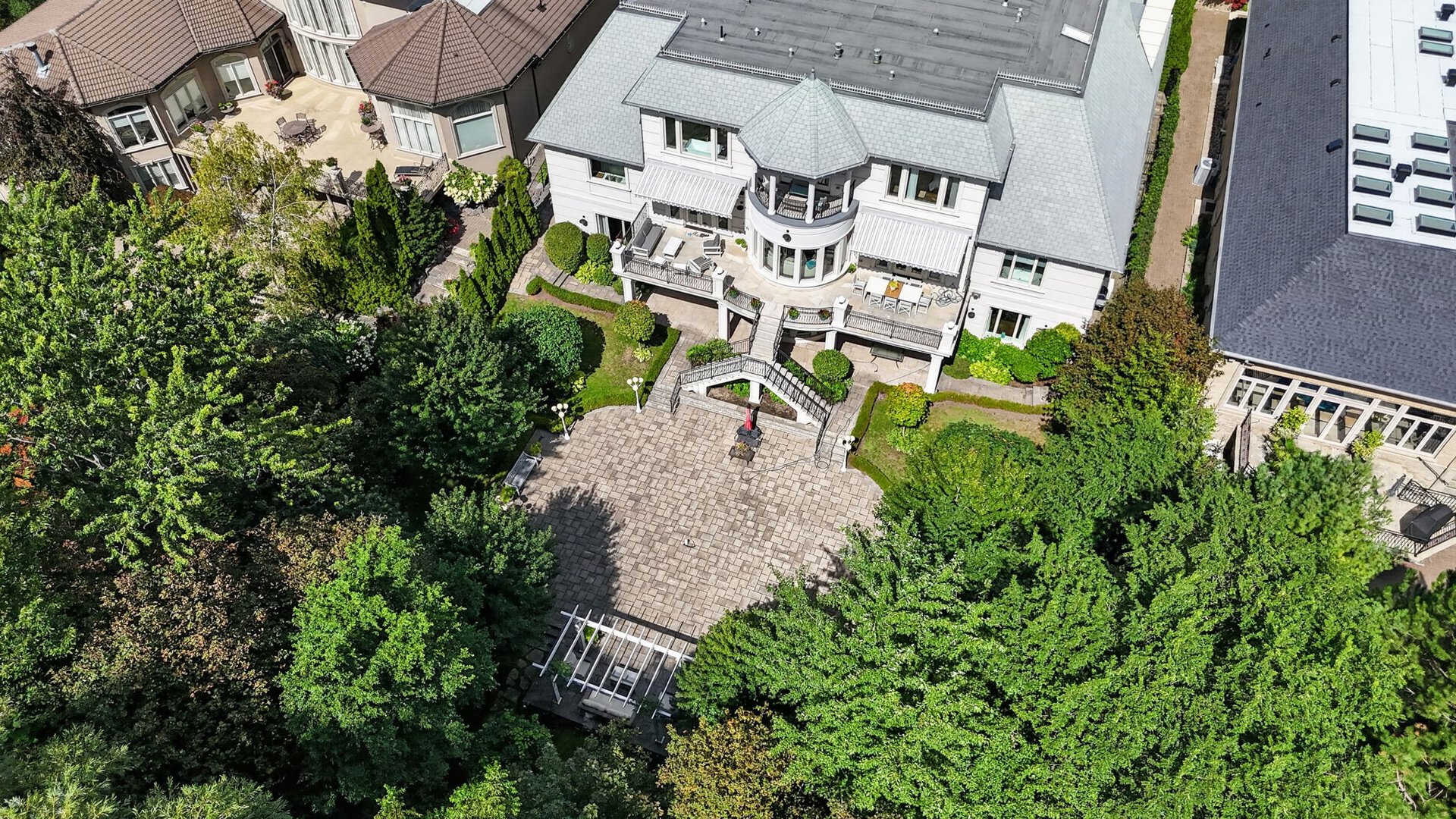 Exquisite Custom Residence