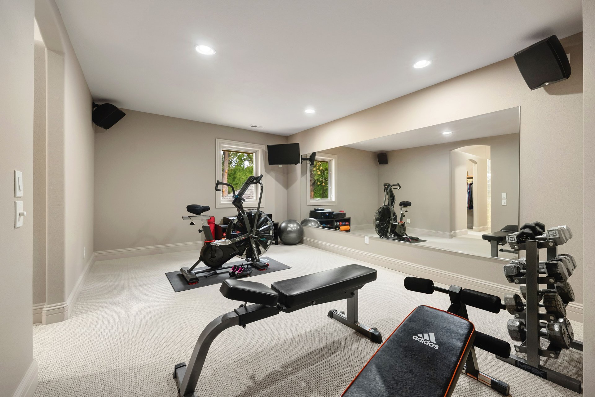17507 Colonial Park Drive