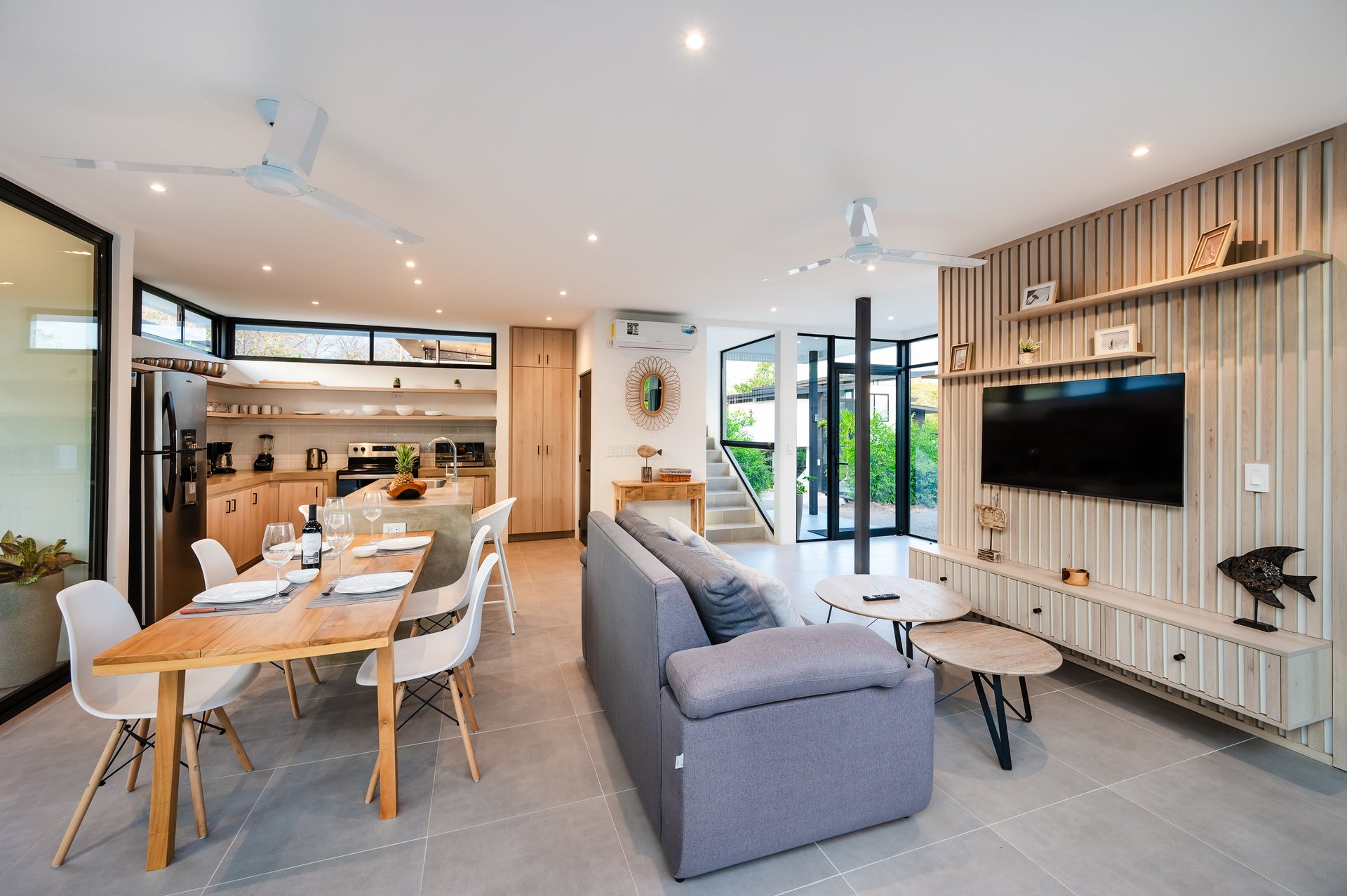 V-Kaza Oriol | Exclusive Modern 2-Bedroom Villa Steps from Playa Conchal