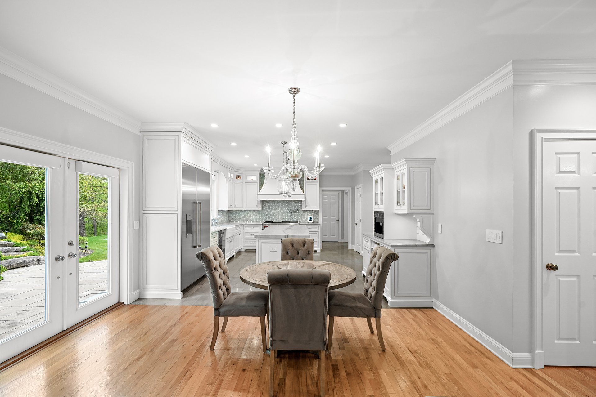 18 N Nabby Rd, Danbury, CT 06811