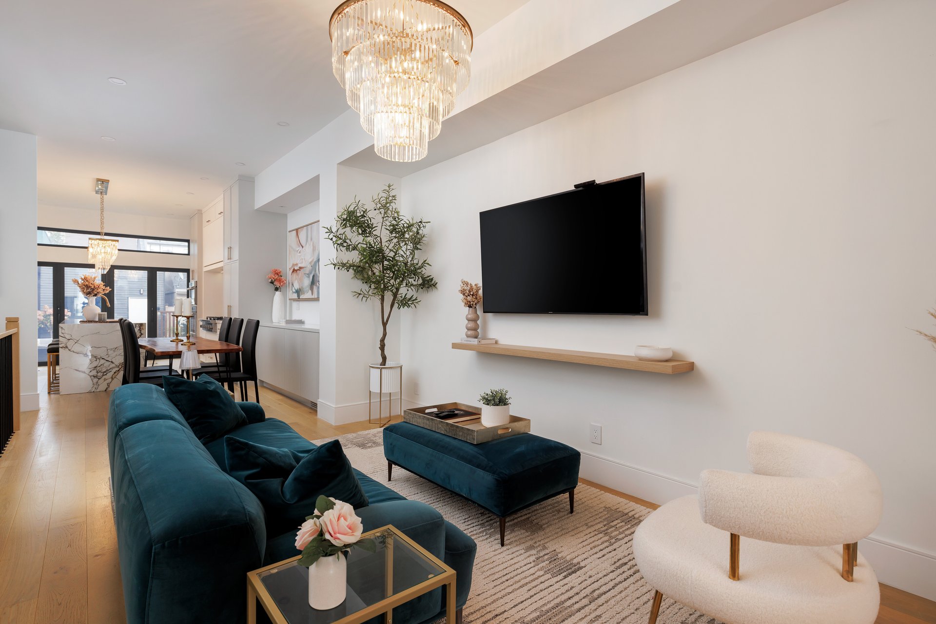 Trinity Bellwoods Luxury
