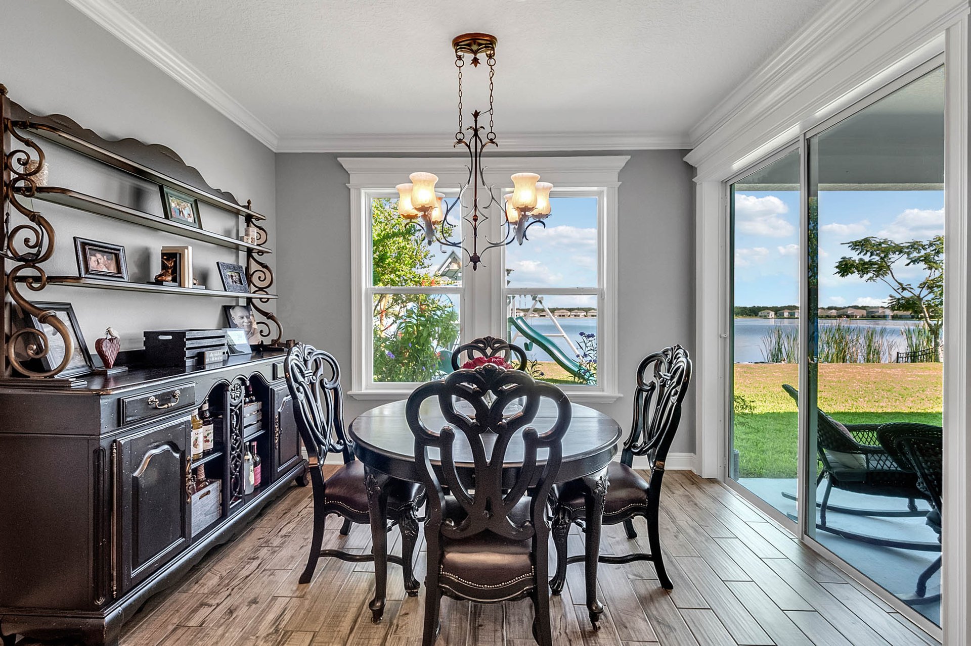 579 Blue Cypress Dr
