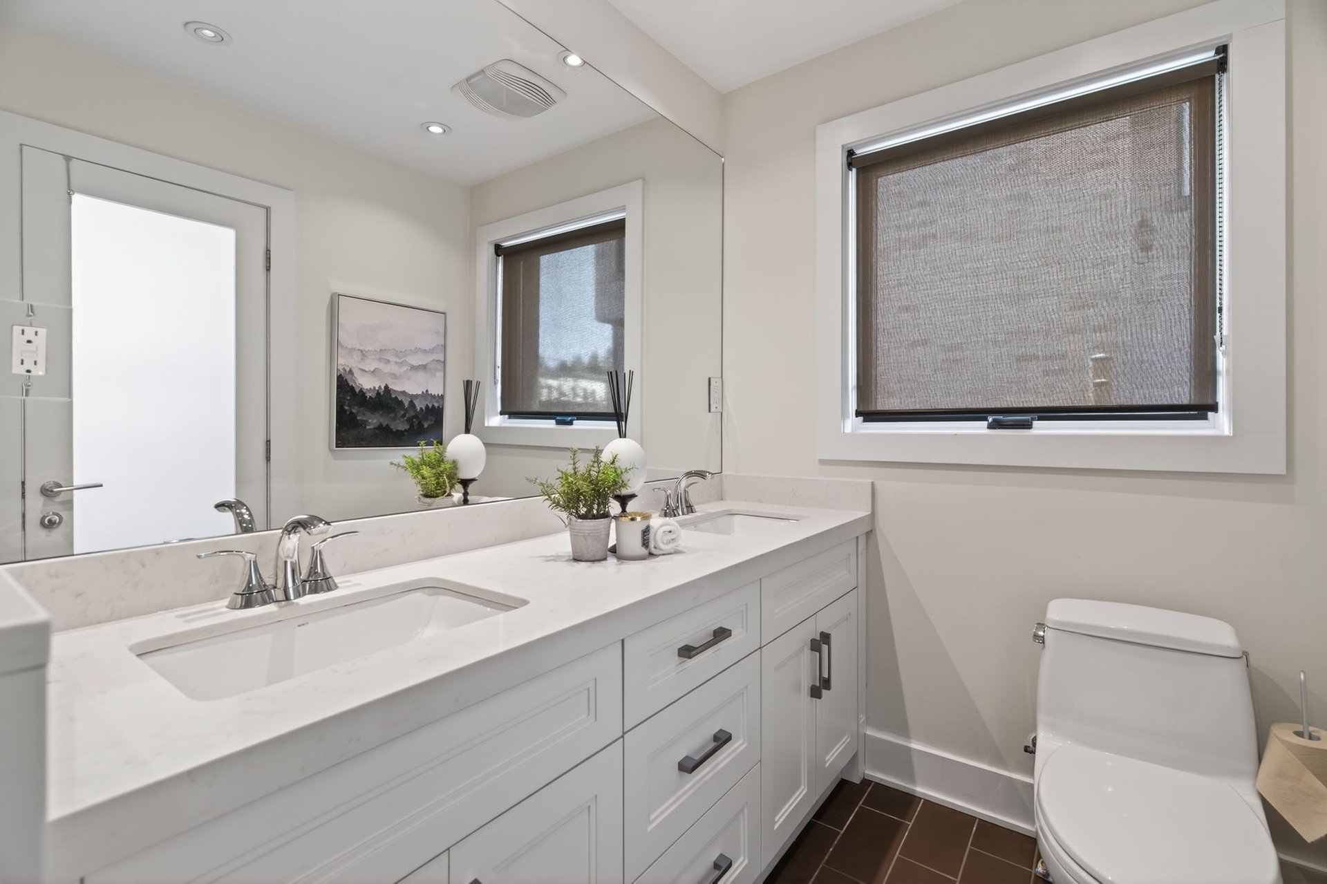 SOLD. Beautifully Updated Bungalow