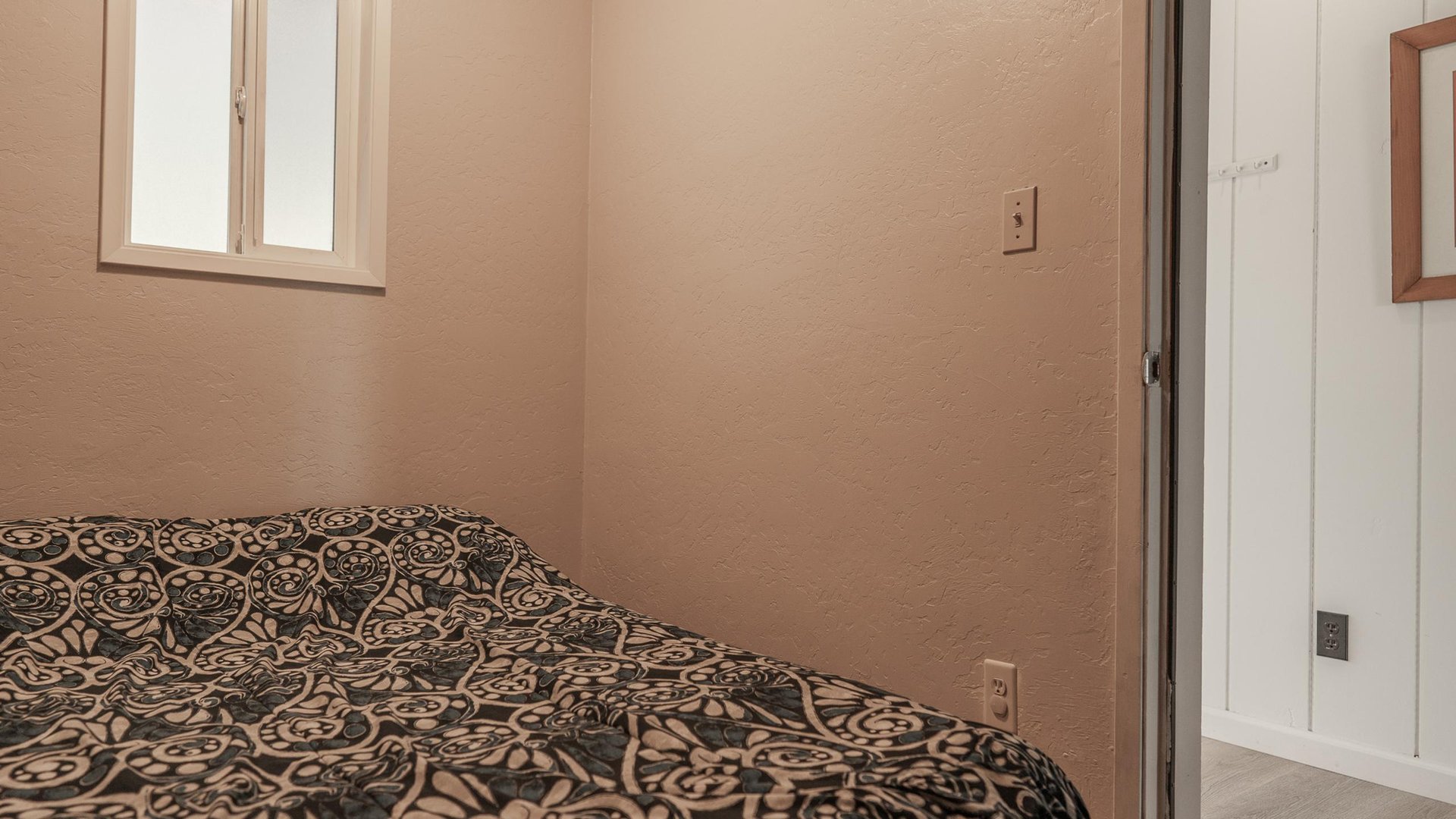 555 Hwy 101 S Apt 3