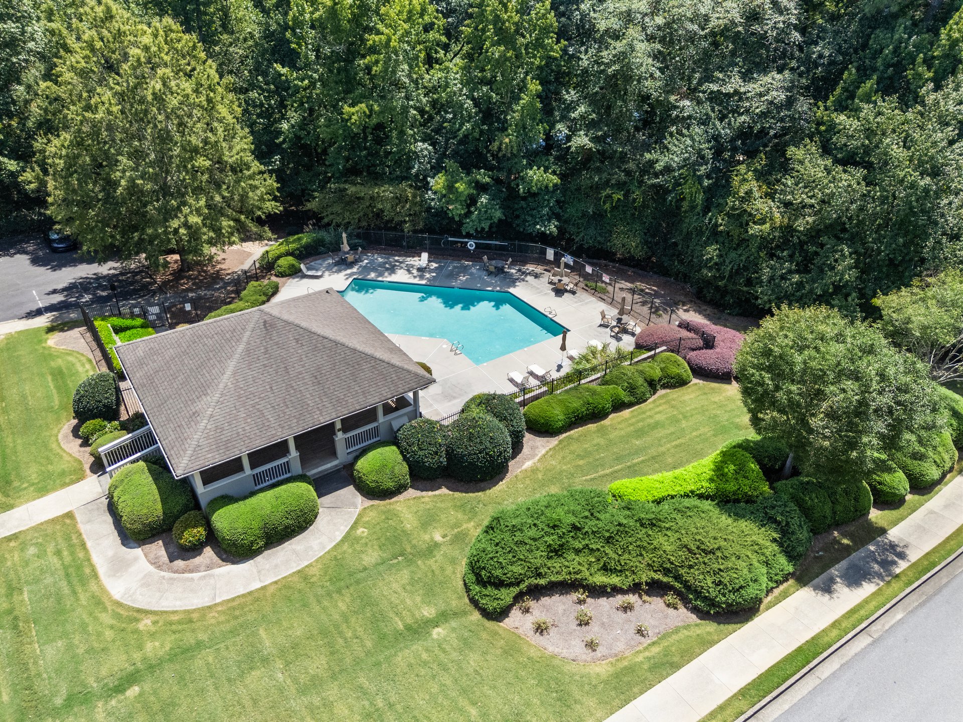 405 The Hermitage Drive