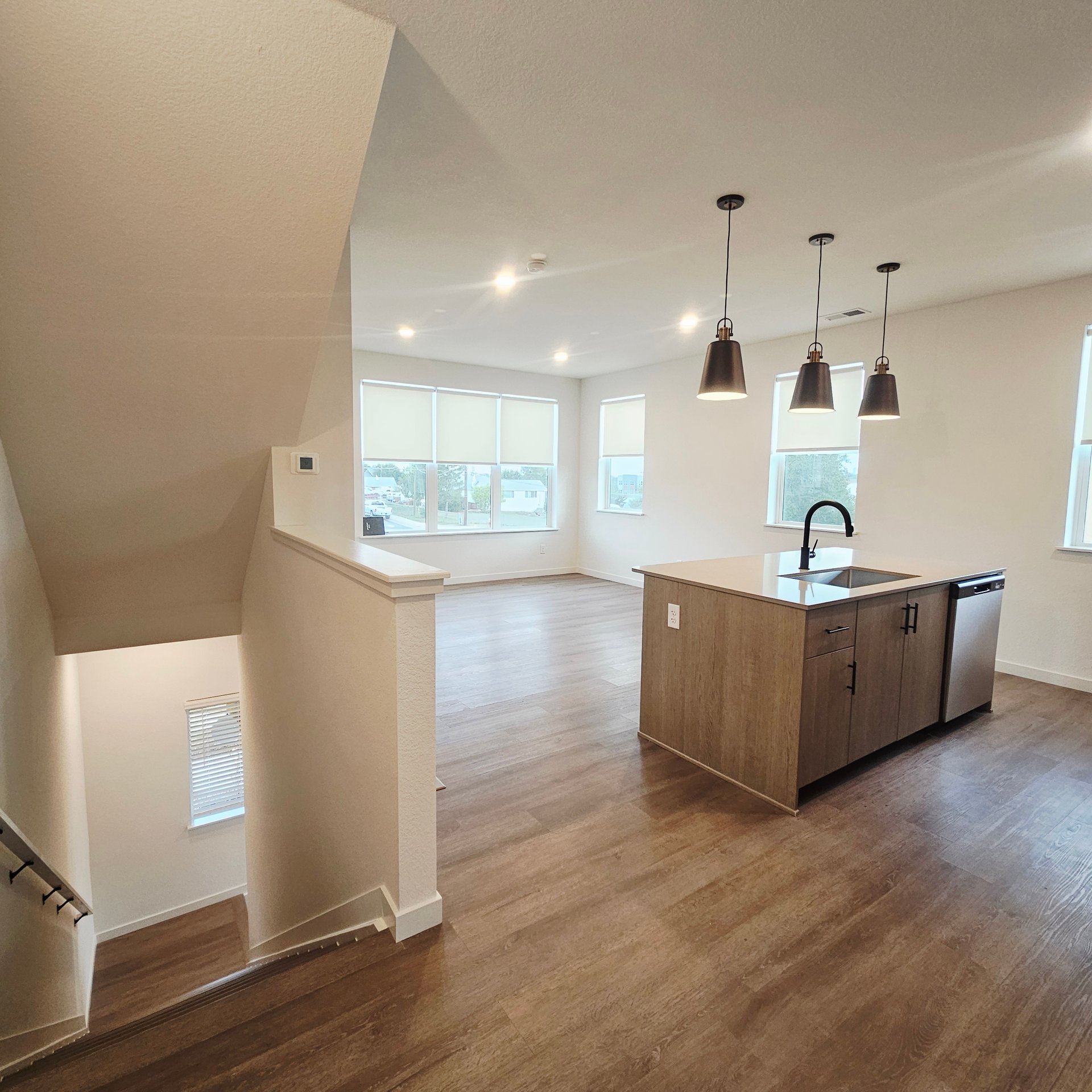 3 Bed 3 Bath Townhomes with Garage in Arvada