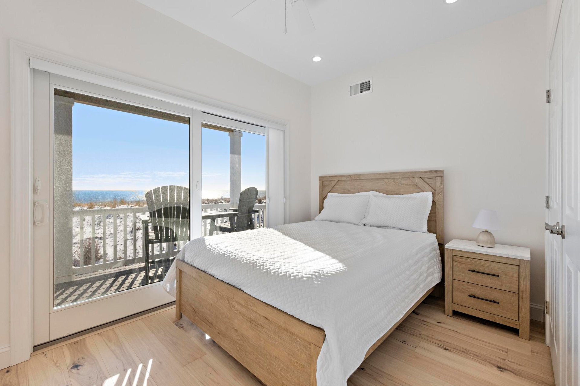 3205 Ocean Blvd - Oceanfront