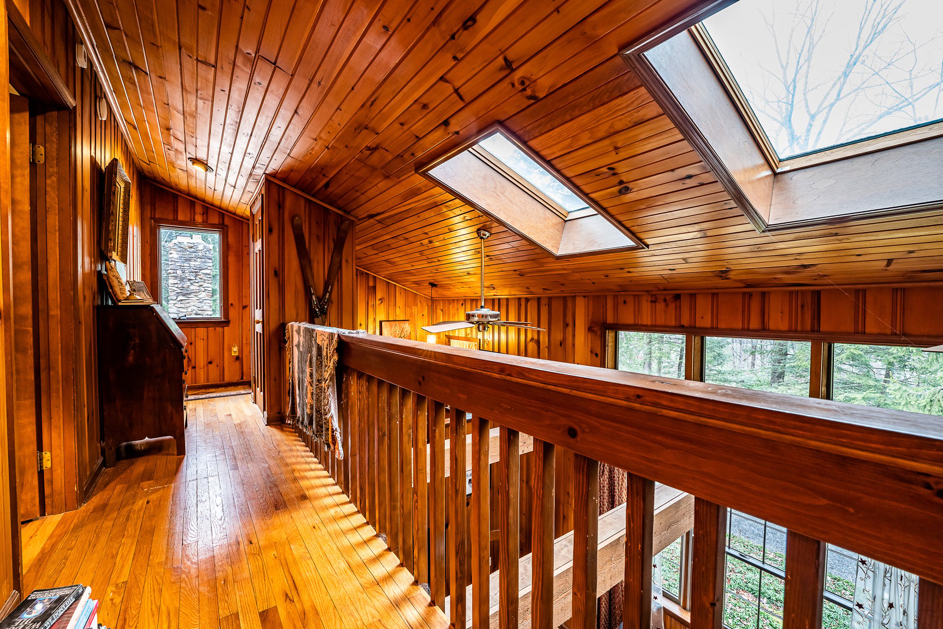 2716 Mountain Road