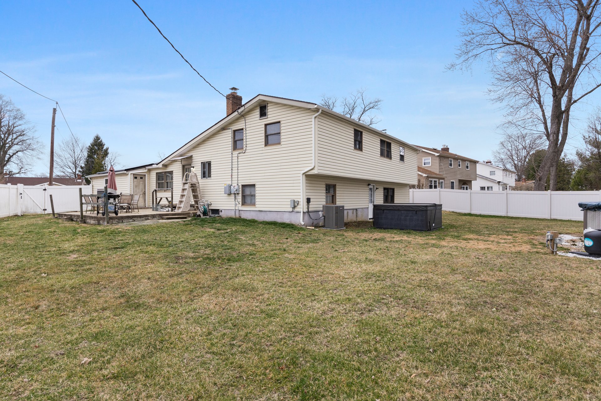  157 Ramblewood Pkwy