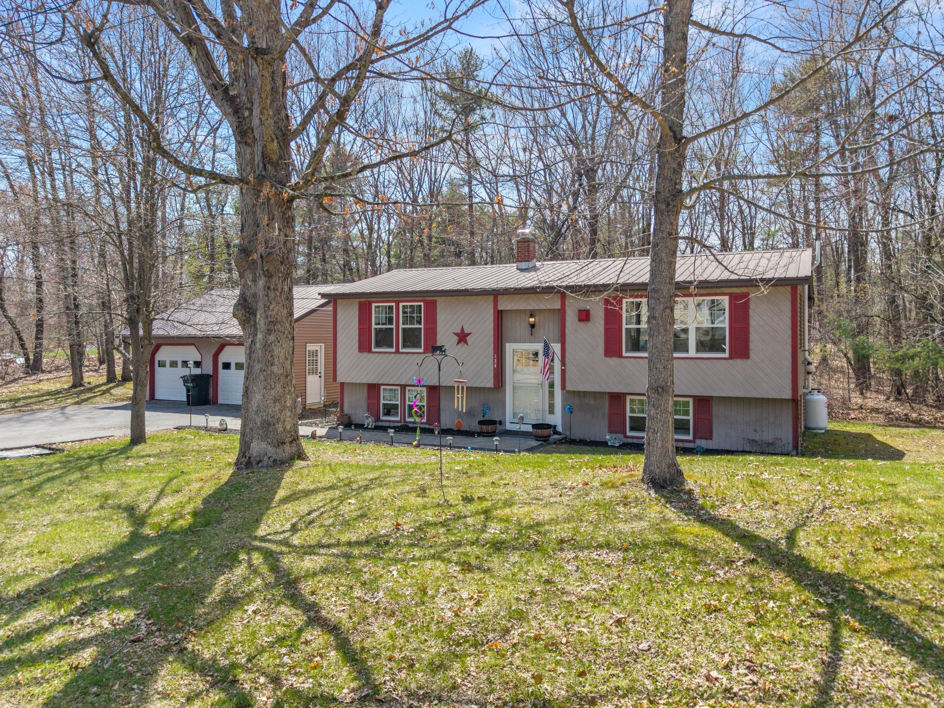 134 Ell Pond Road