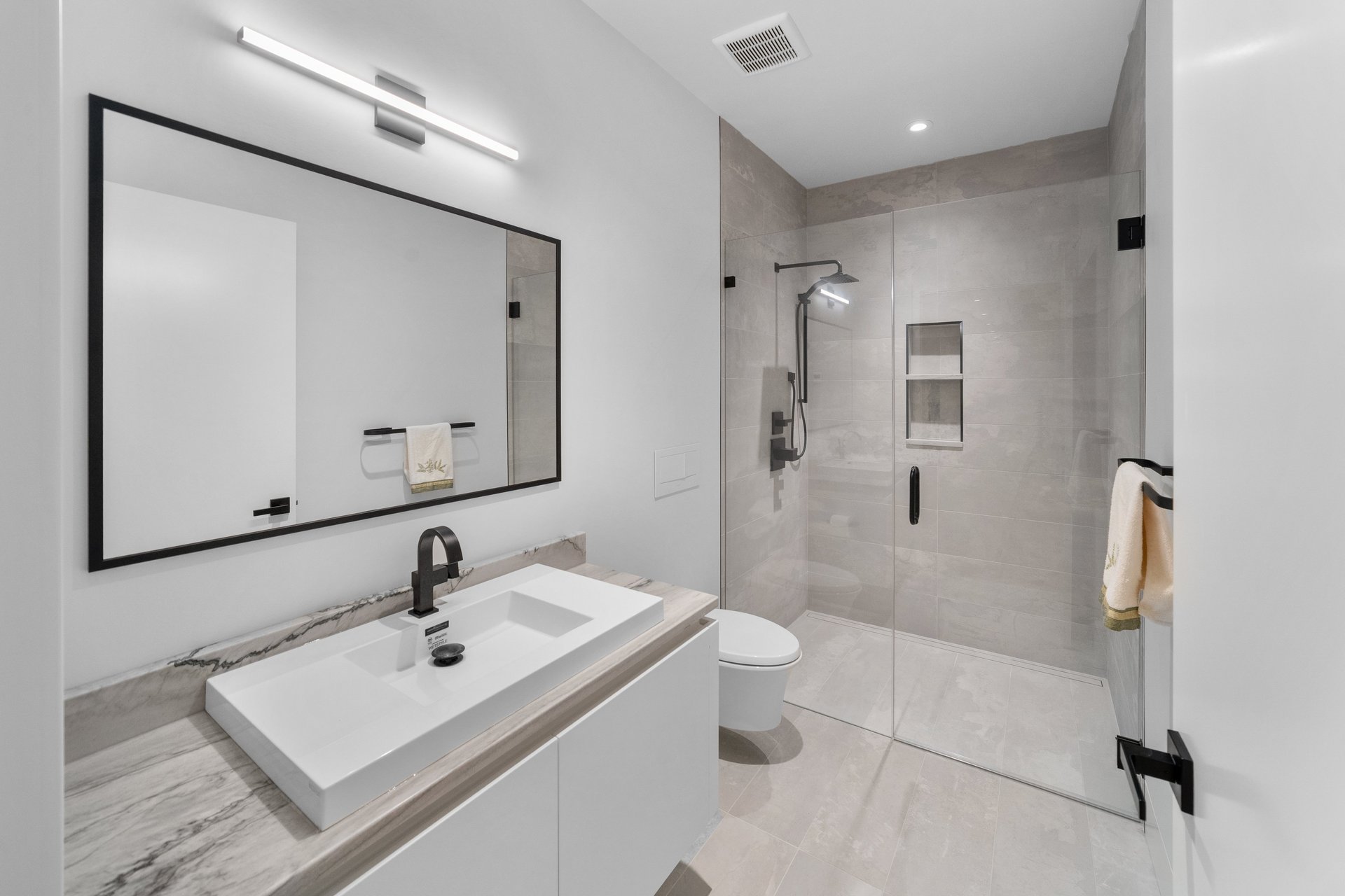 Architectural Luxury Home in Alberta's Foothills Near Canmore & Calgary