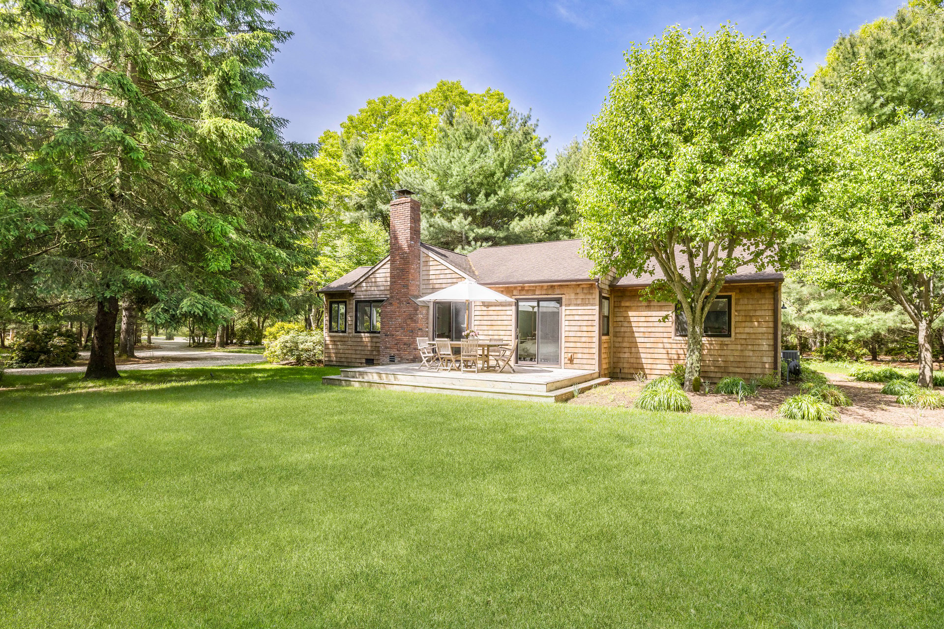 60 NW Landing Rd