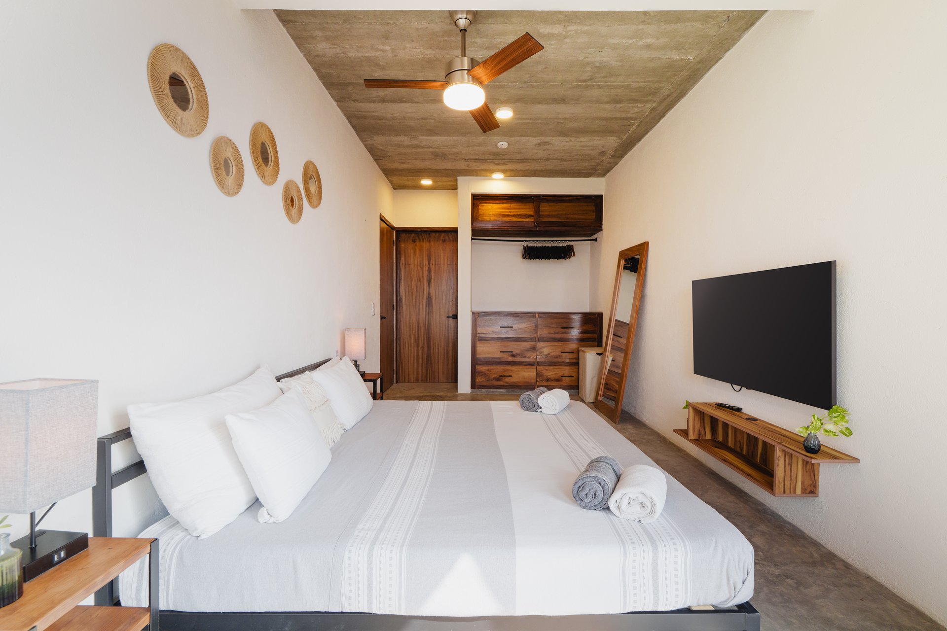 3 Bedroom, Single Family Home, CASA MOSA