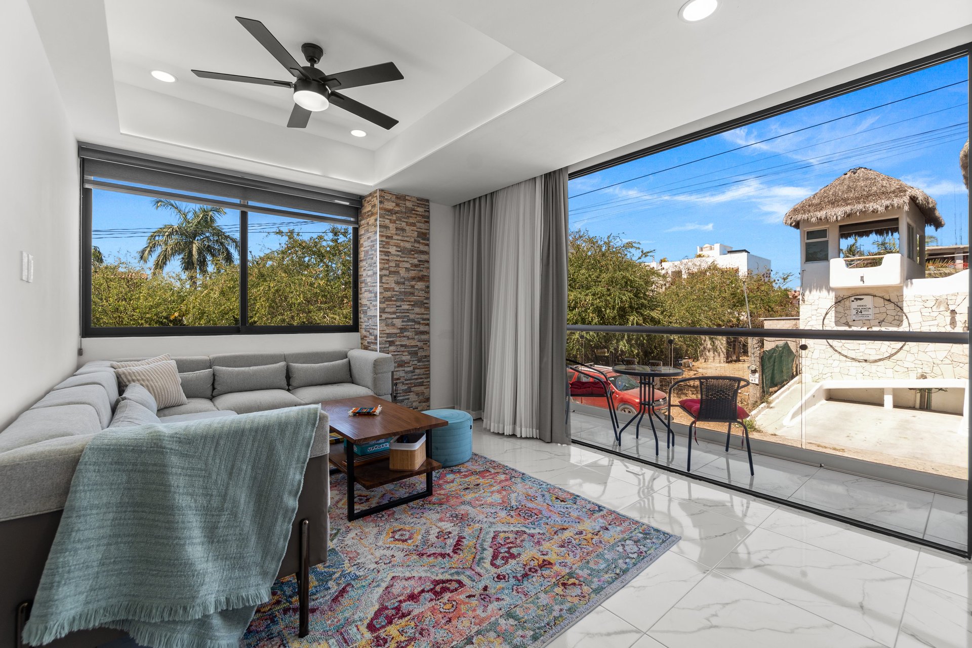 FOR RENT ✨ Modern Bucerías Getaway | Golden Zone | Walk to Beach | Pool ✨