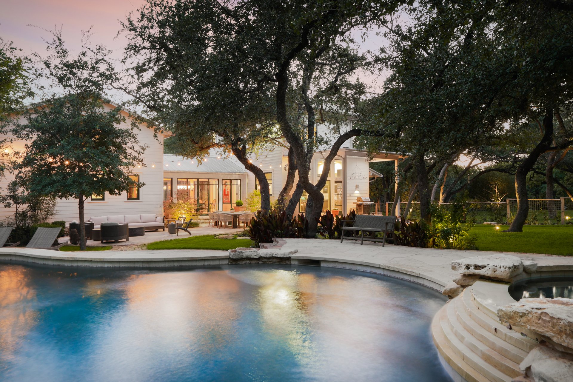3006 Scenic Dr