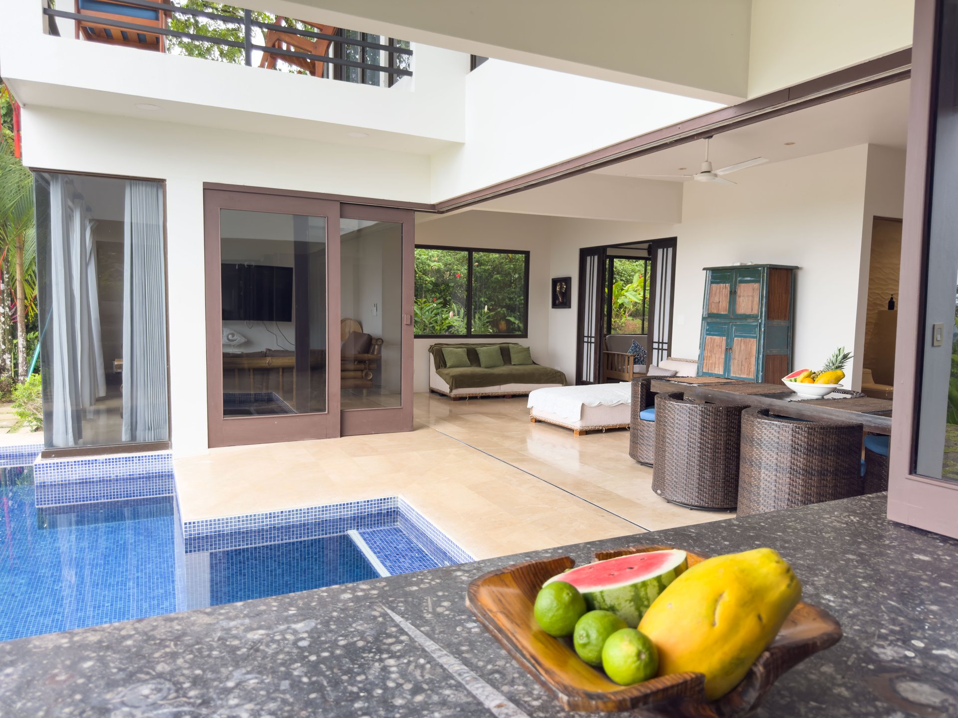 Stylish 4 bedroom home in the popular Dominicalito community, 7 minutes to the beach