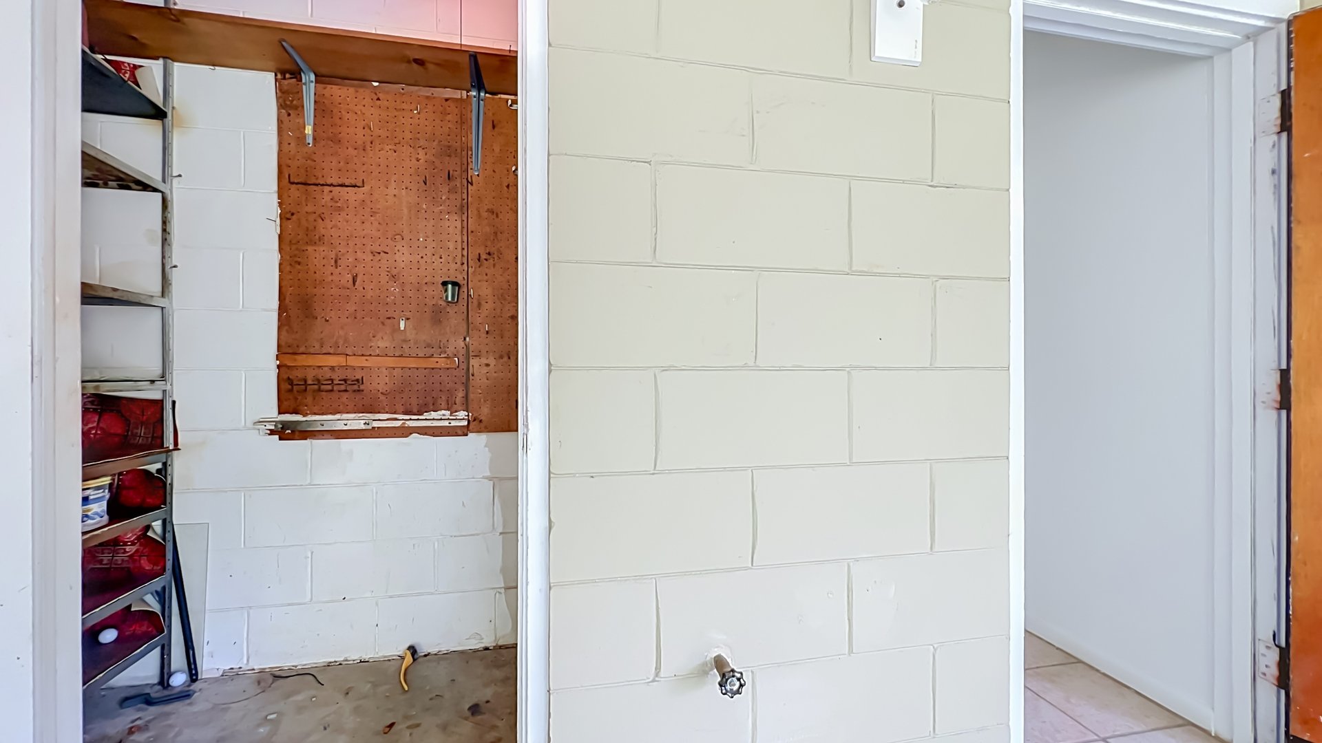 Colonialtown 3-Bedroom 1.5-Bathroom Home with Terrazo Floors