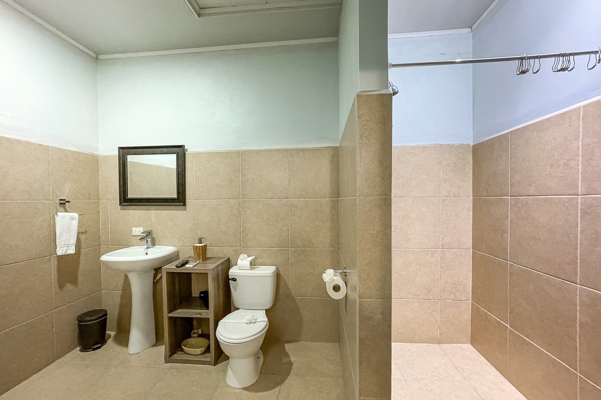 Affordable Home with a Pool in Manuel Antonio - 4 bedrooms