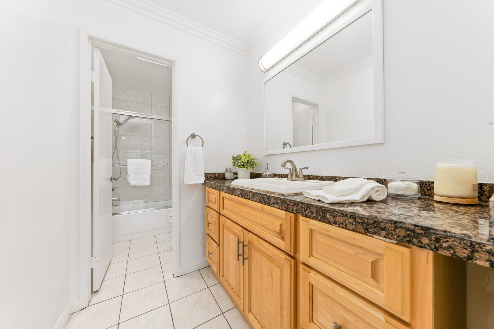 1940 N Highland Ave #PH76, Hollywood Hills