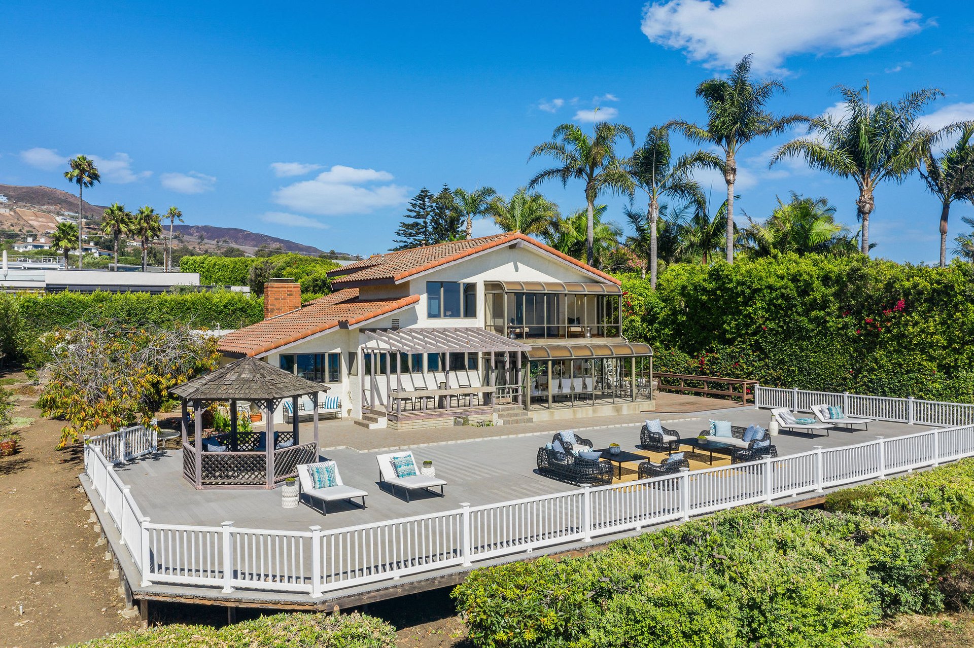 6353 Malibu Park Ln, Malibu