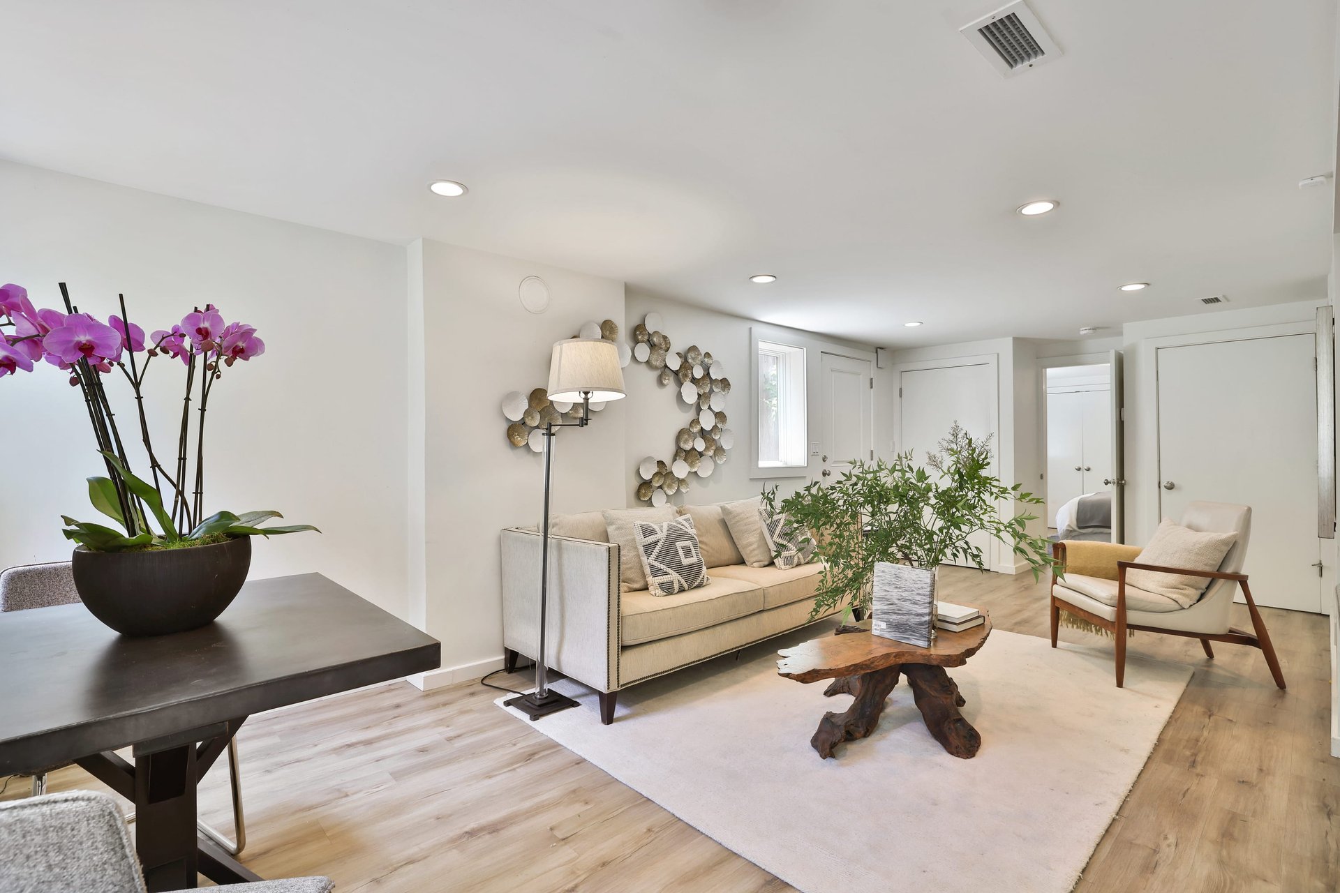 Modern Prime Mission Residence