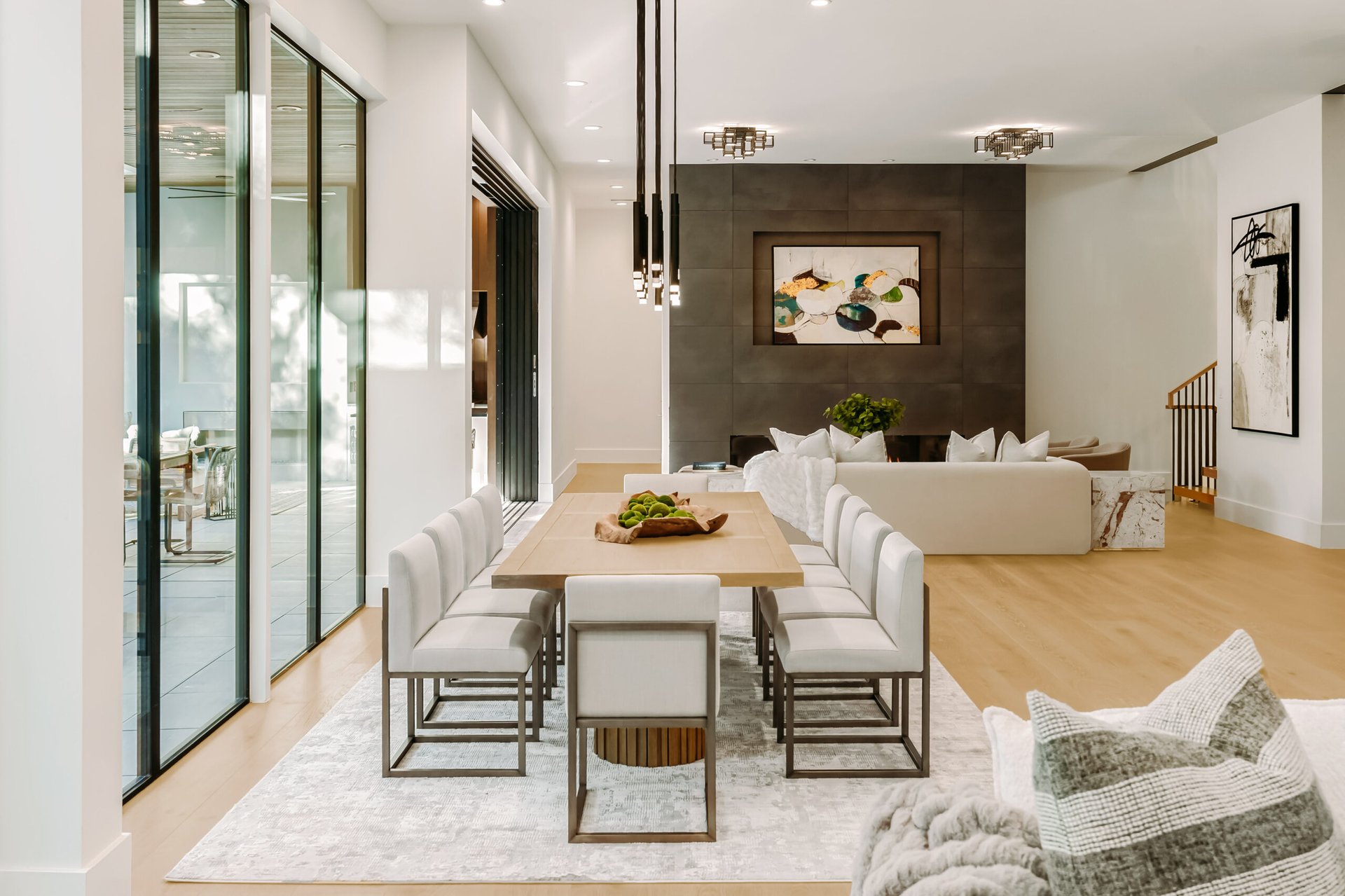 Elevated Living in Rollingwood 